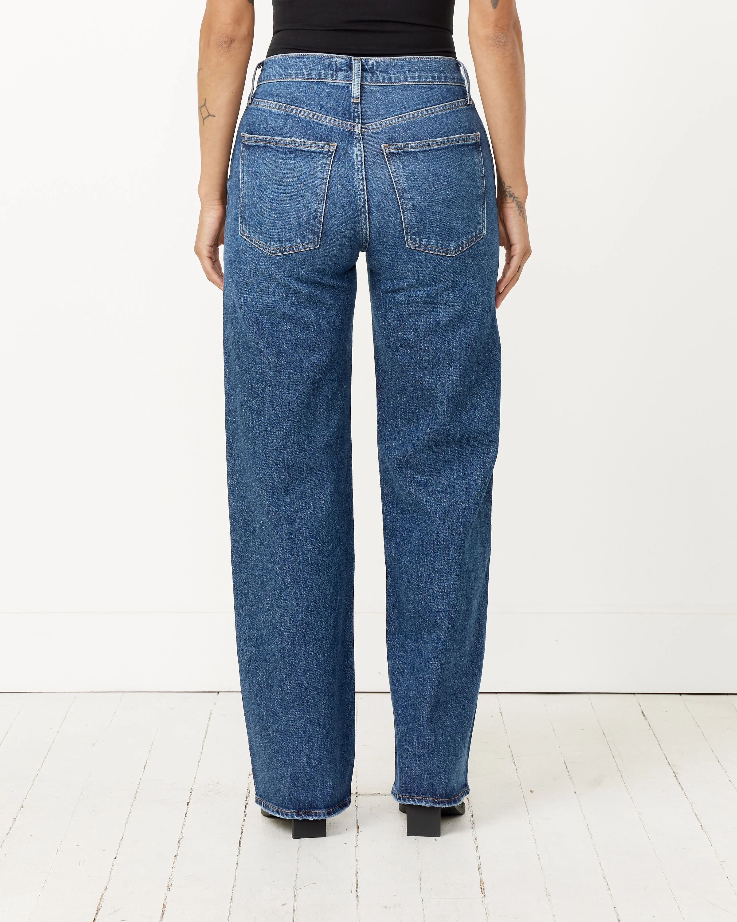 Harper Jeans - Image 3