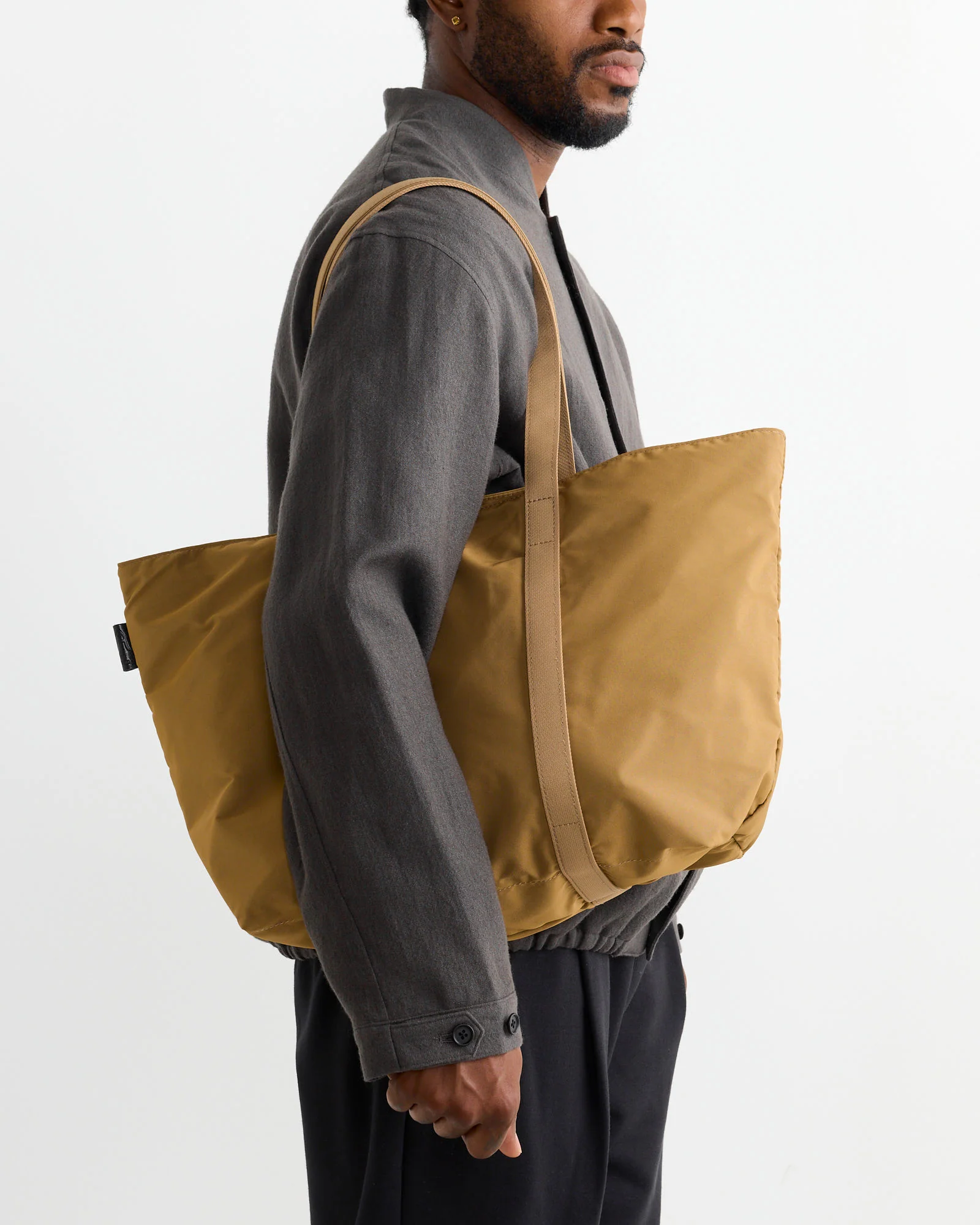 Gabardine Tote in Beige - Image 4