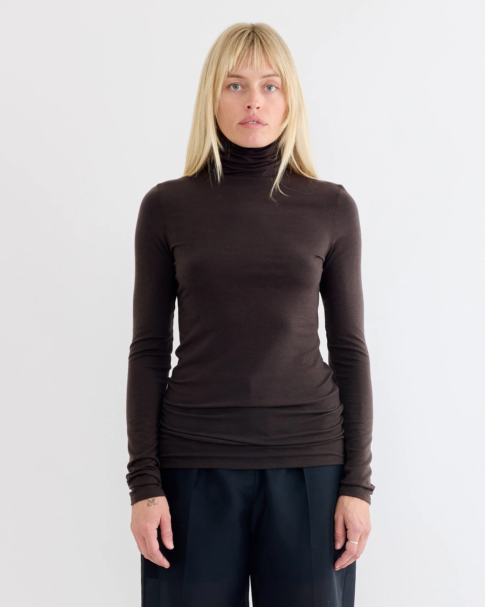 Turtle T-Shirt in Brown