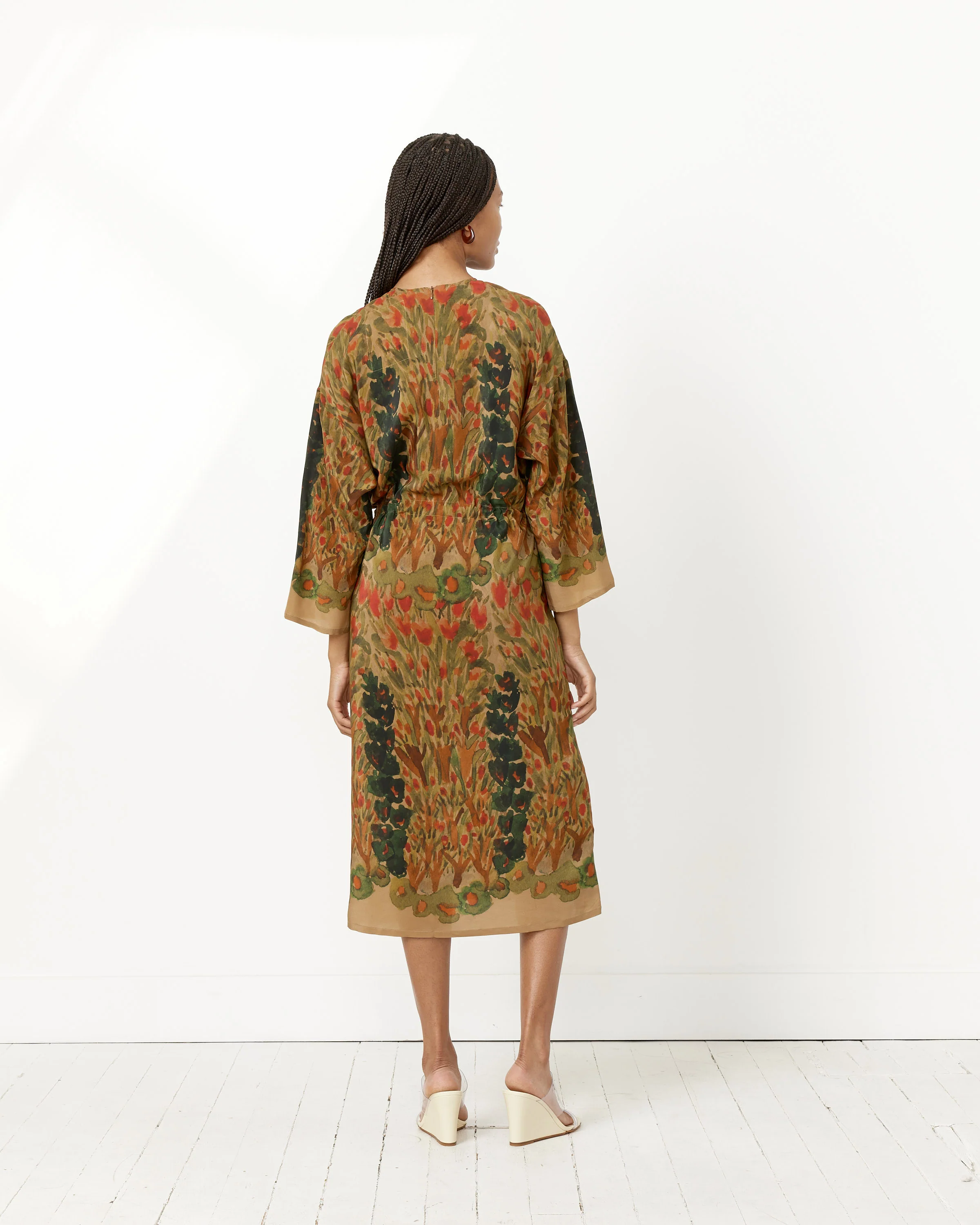 Simple Dress - Image 5