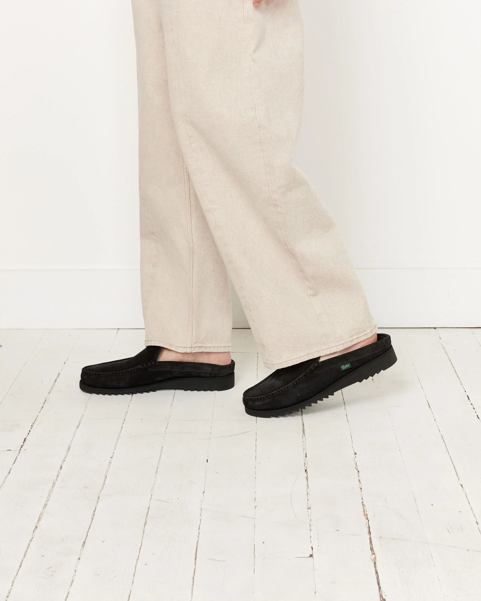 Club Mule in Black - Image 4