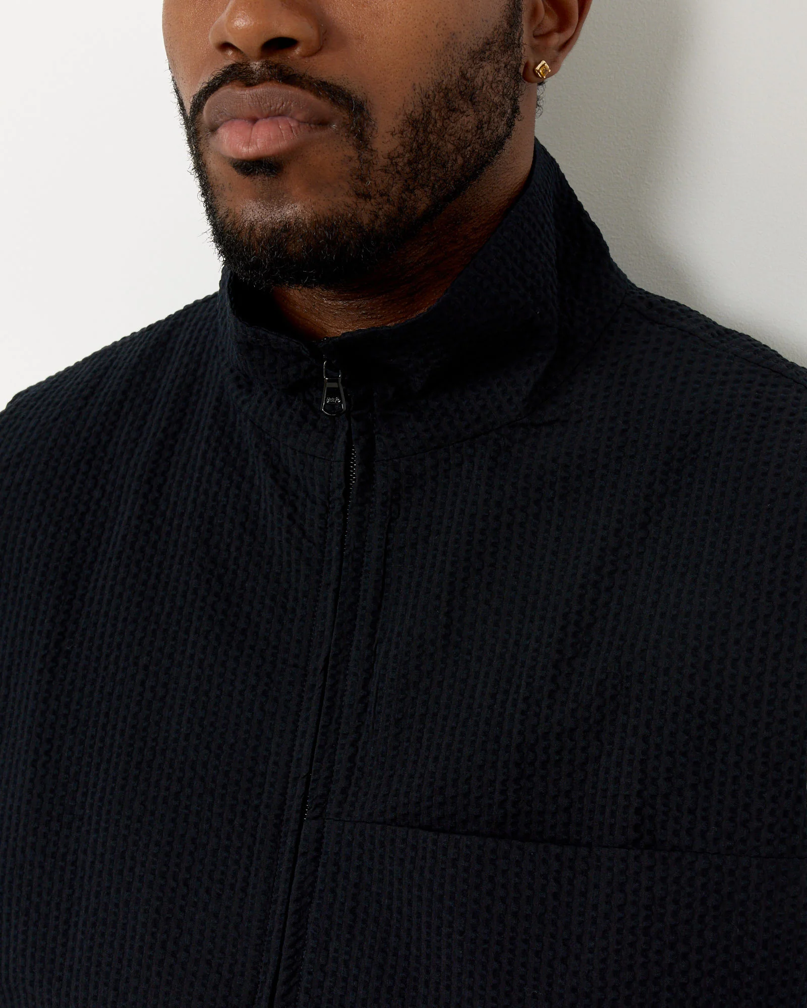 Full Zip Track Vest in Black - Image 5