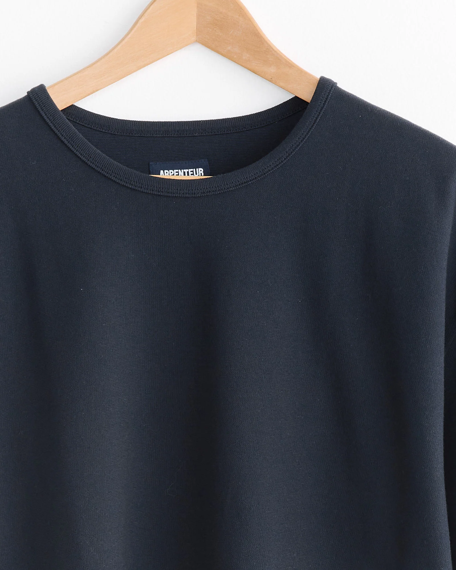 Pontus T-Shirt in Black - Image 2