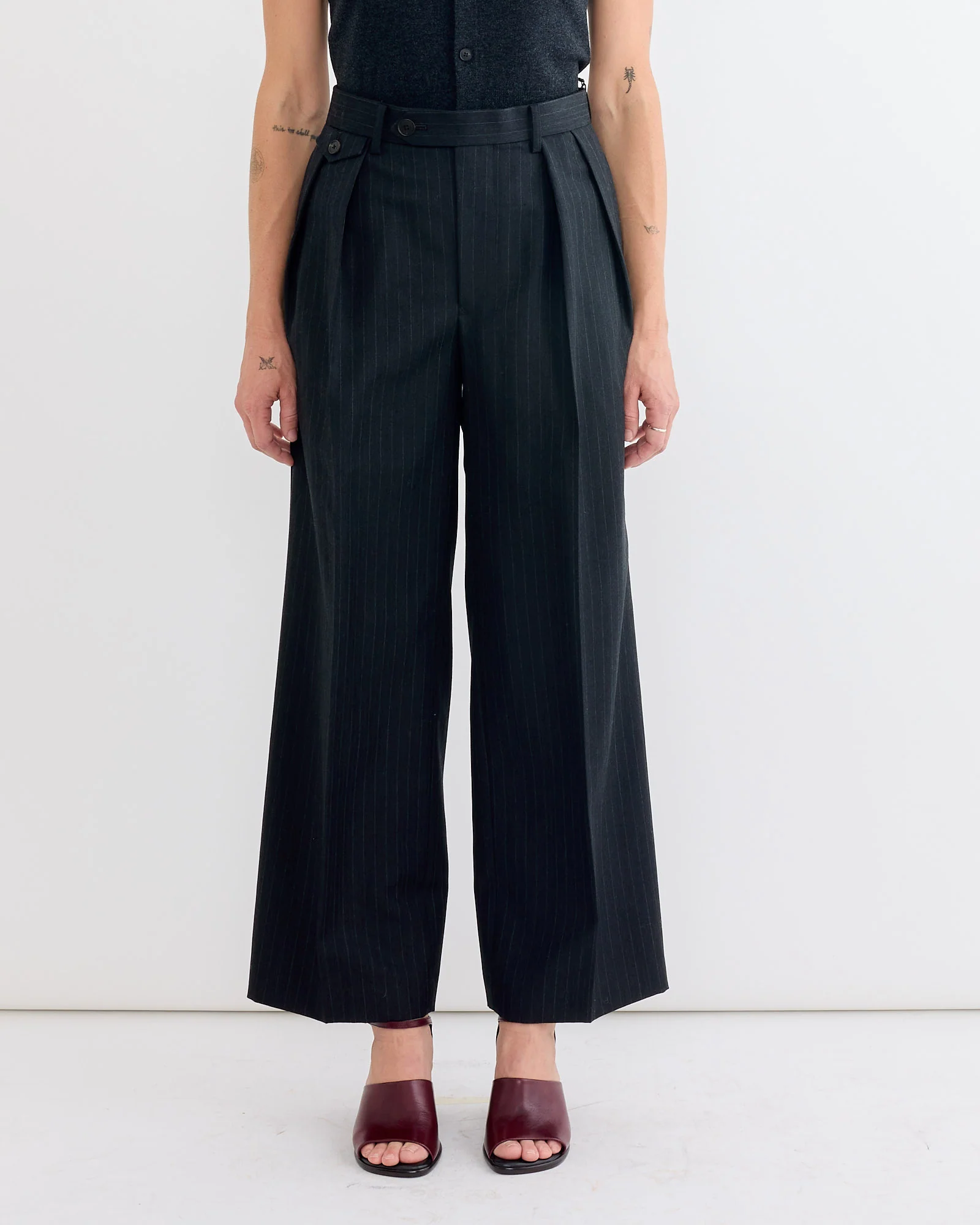 Bluefaced Two Tuck Slack in Charcoal Navy Stripe