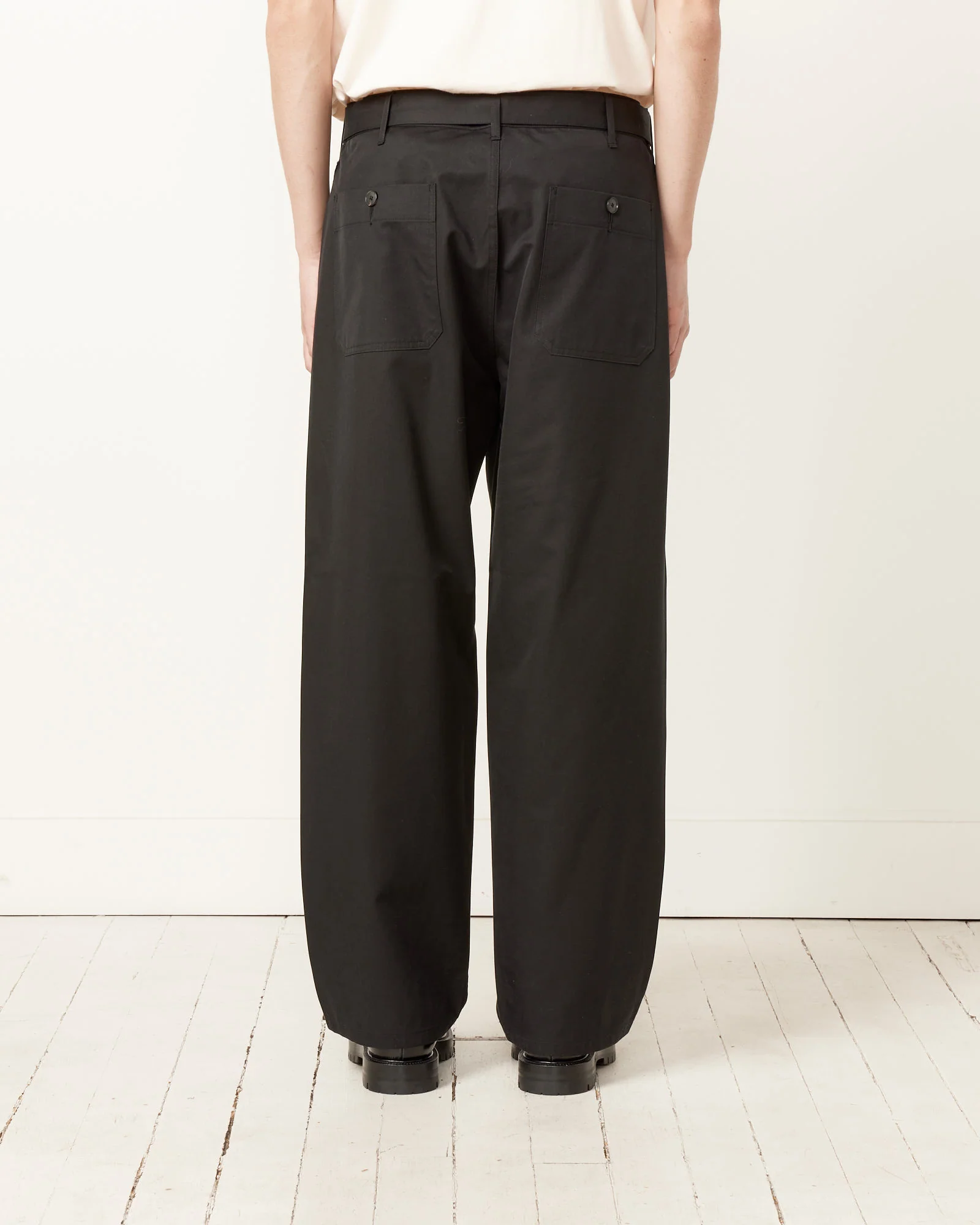 Silk Chambray Belted Pant in Black - Image 5