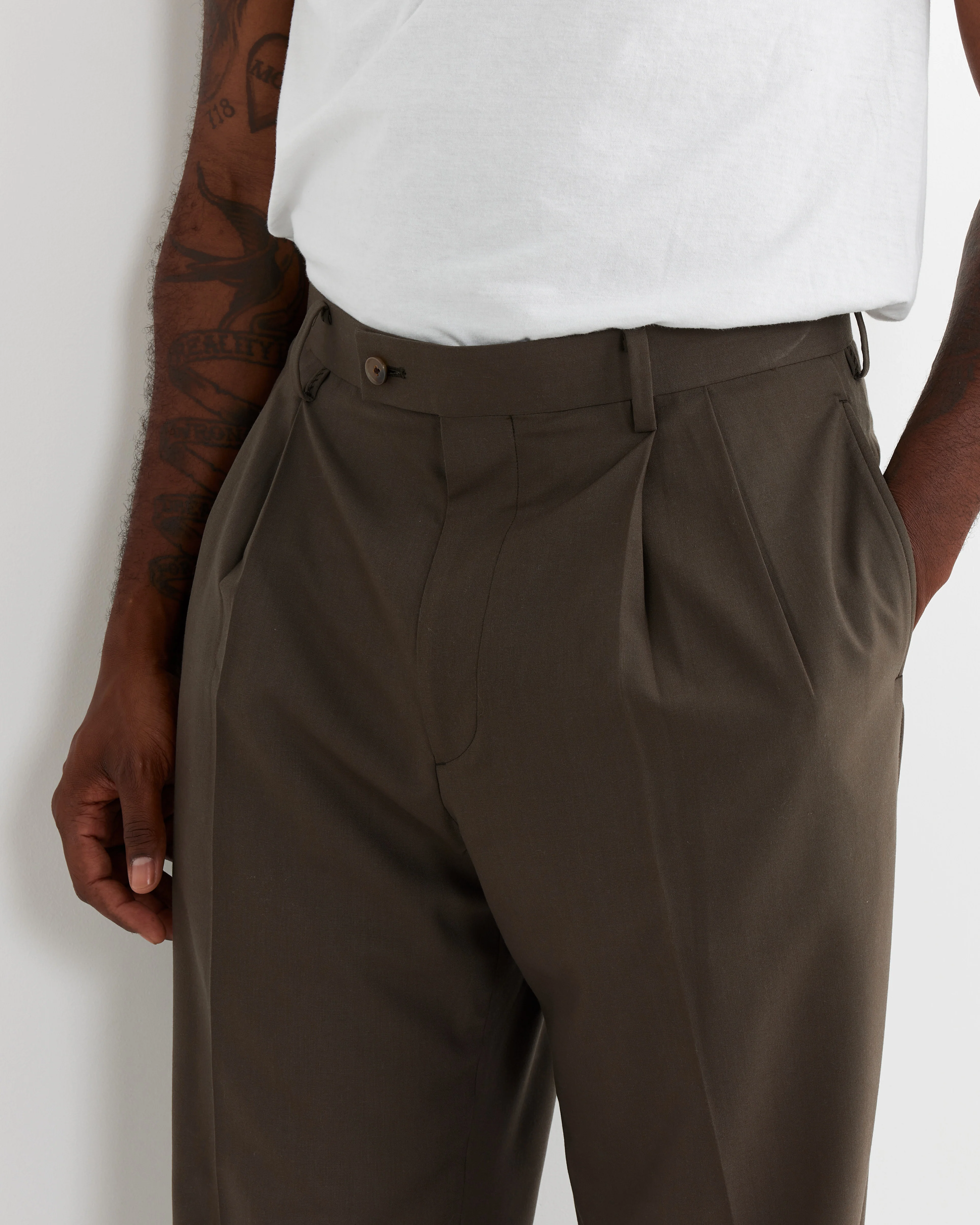 Tropical Wool Trouser in Dark Khaki - Image 3