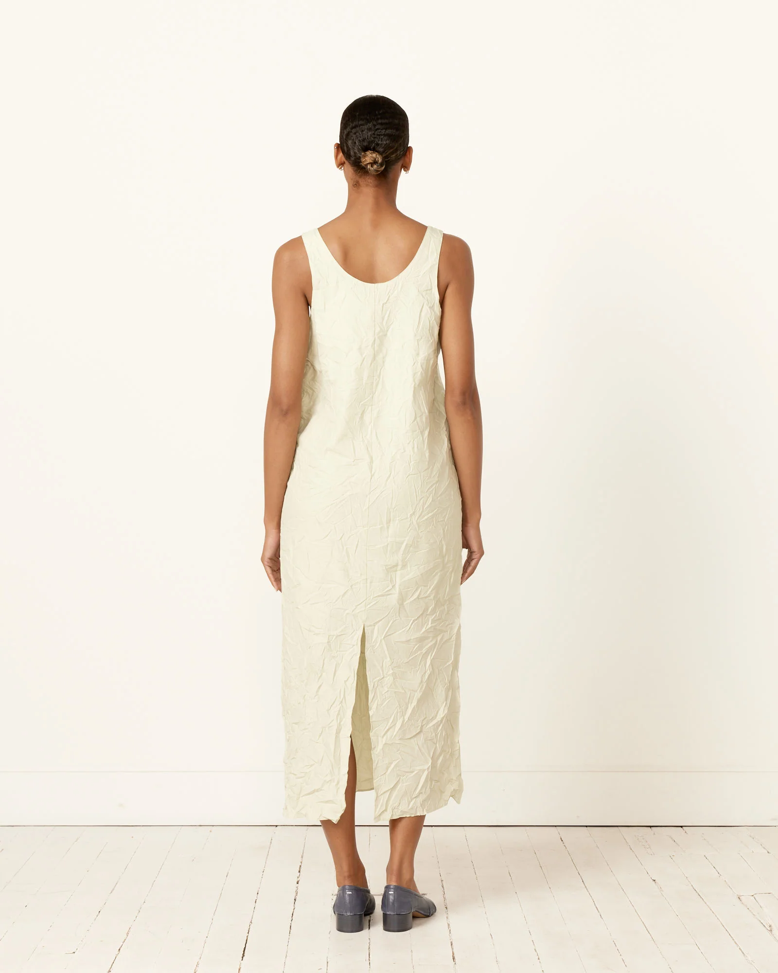 Wrinkled Twill Dress in Light Green - Image 4