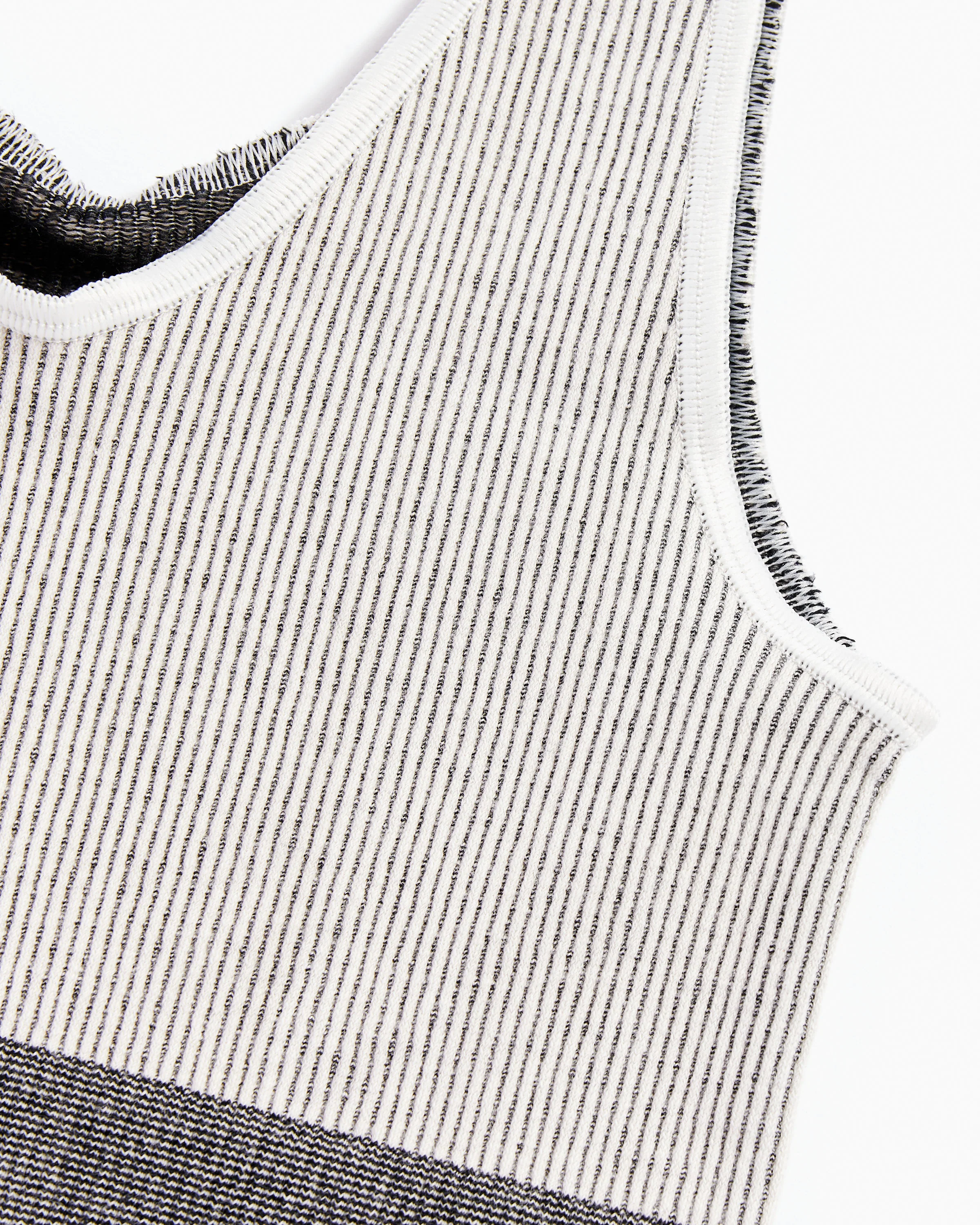 Fine Seamless Scoop Top - Image 2