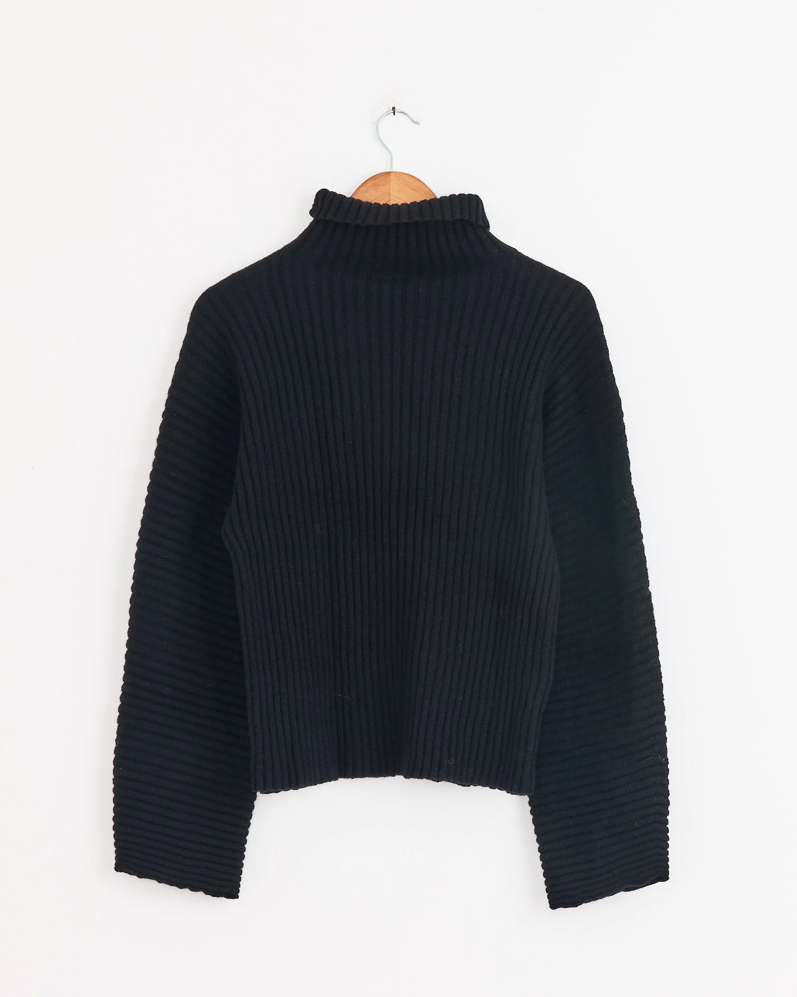 Kai Turtleneck in Black - Image 3
