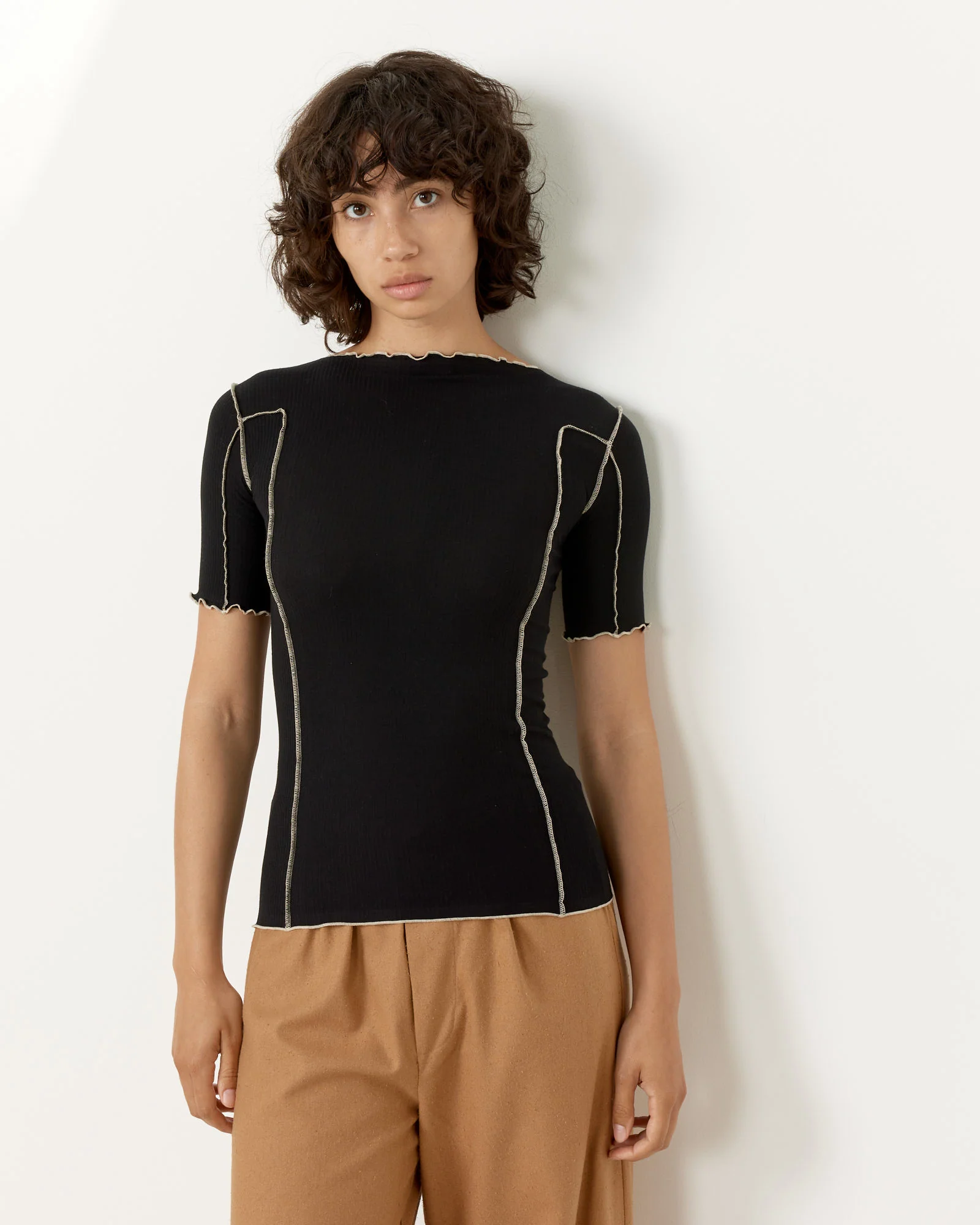 Omato 3/4 Tee in Black - Image 2