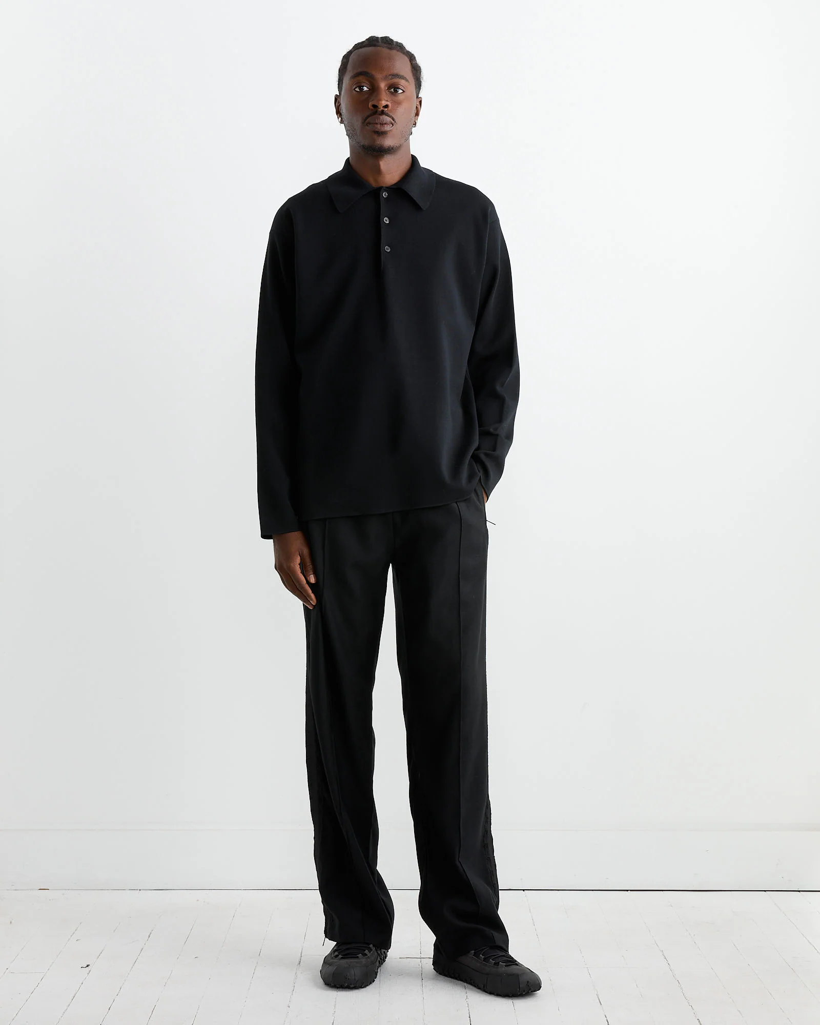 32 Gauge Smooth Wool Polo in Black - Image 2