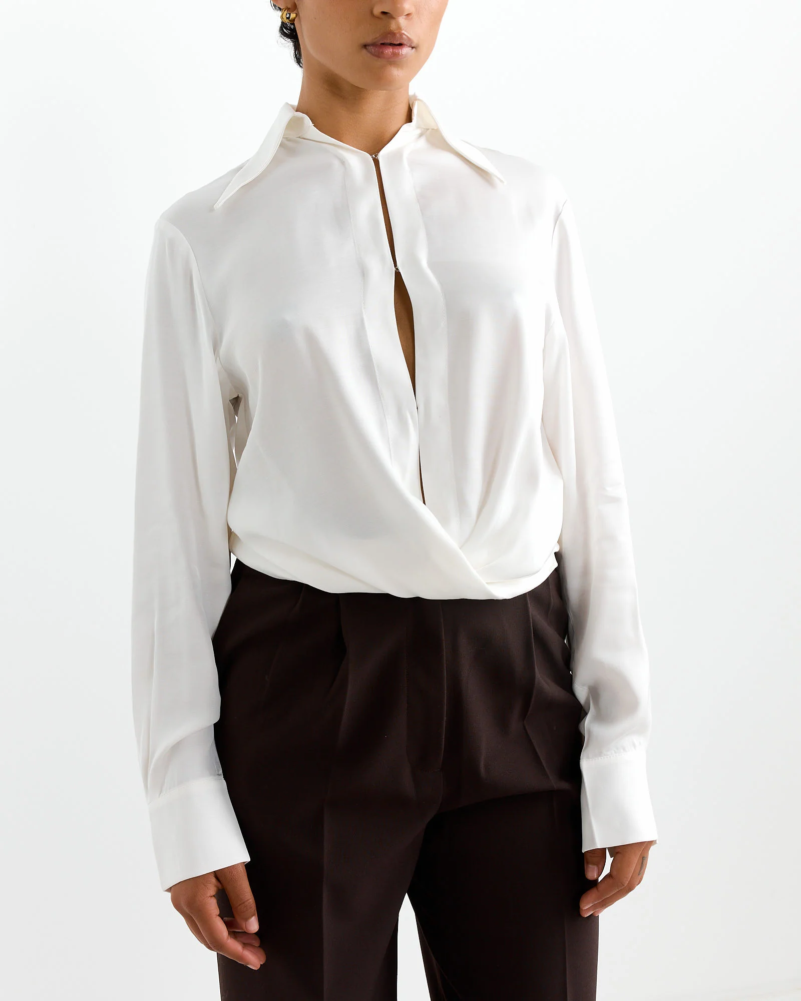 Lewis Blouse in Pearl - Image 3