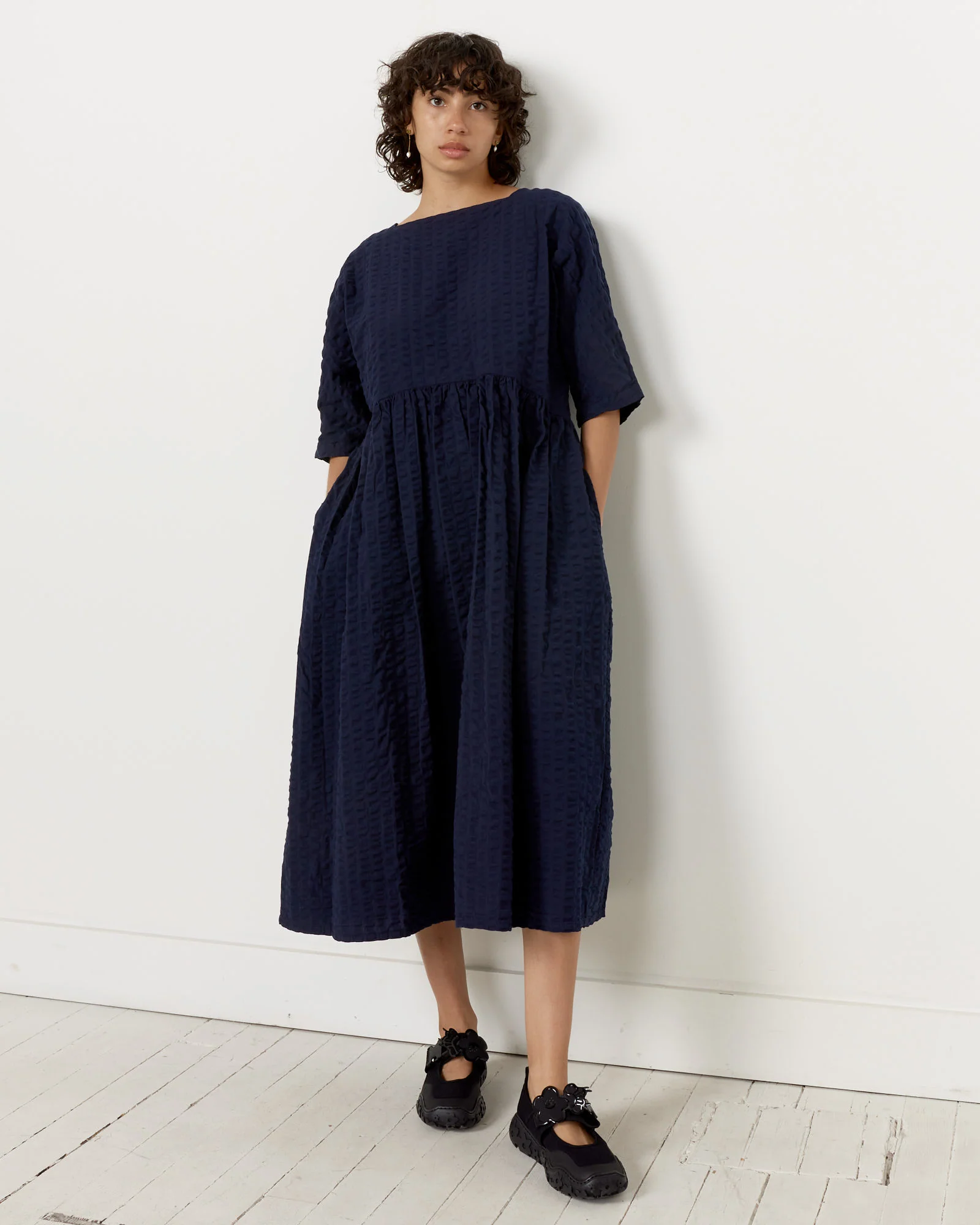 Tradi Dress in Navy - Image 4