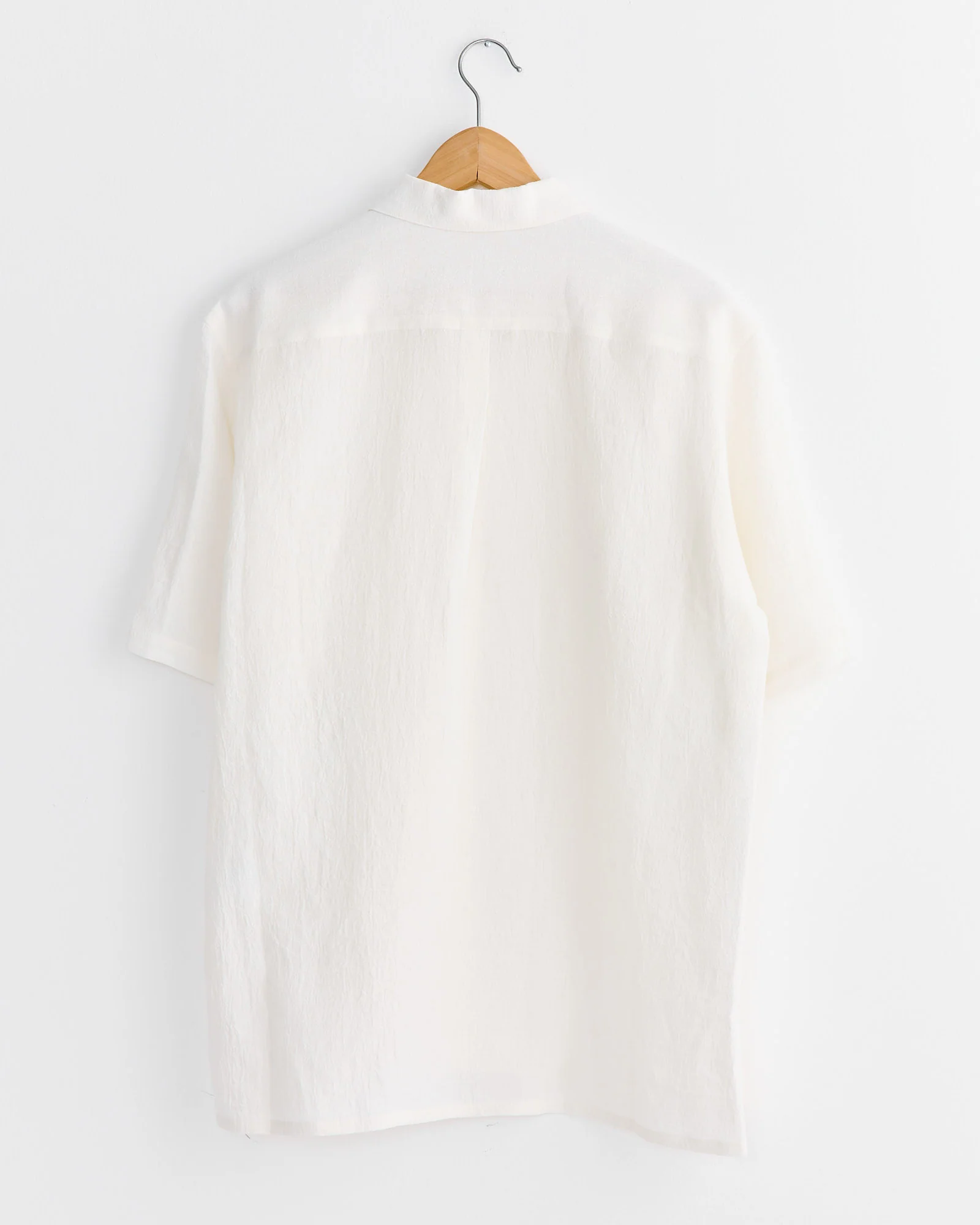 Water Twist Linen Shirt in White - Image 3
