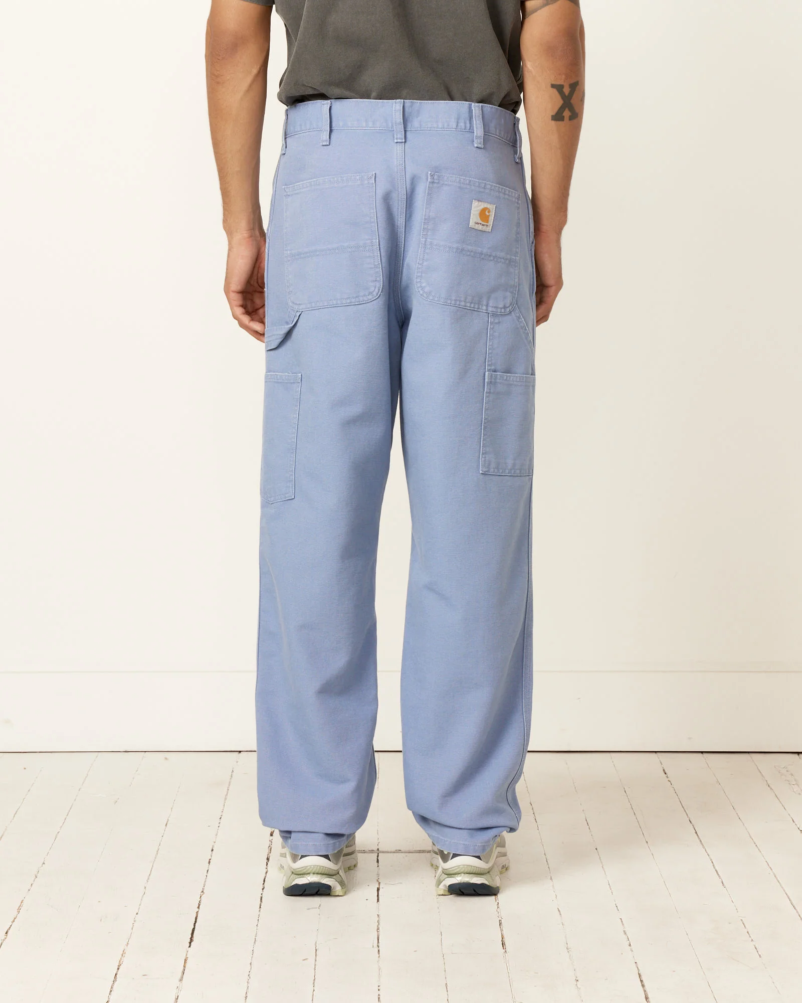 Single Knee Pant in Bay Blue - Image 5