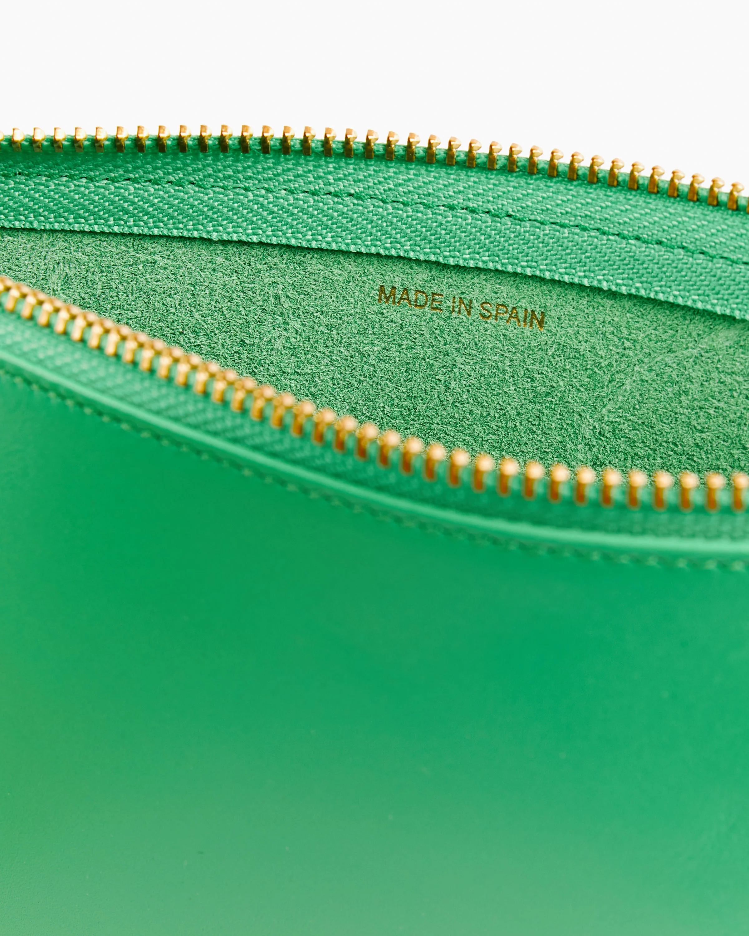 Classic Zip Pouch in Green - Image 4