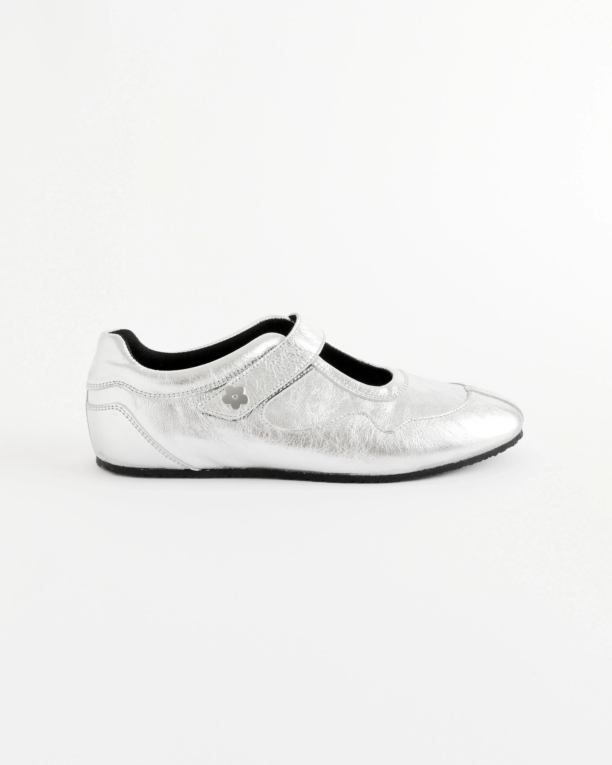 Cosmo Sneaker in Silver