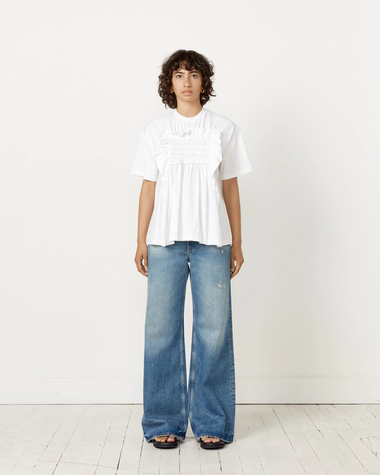 Goldie T-Shirt in White - Image 2