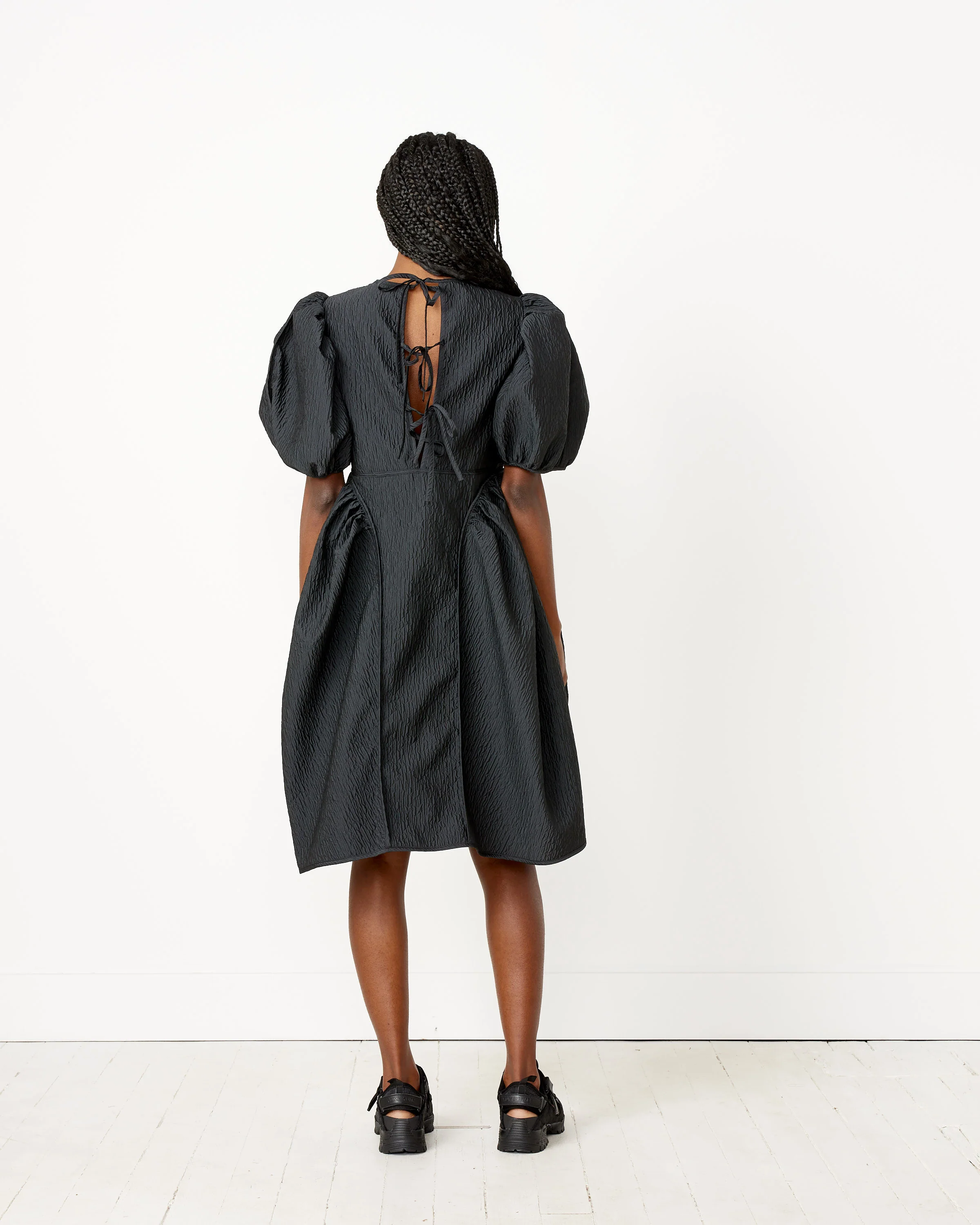 Puff Sleeve Midi Dress in Black - Image 2
