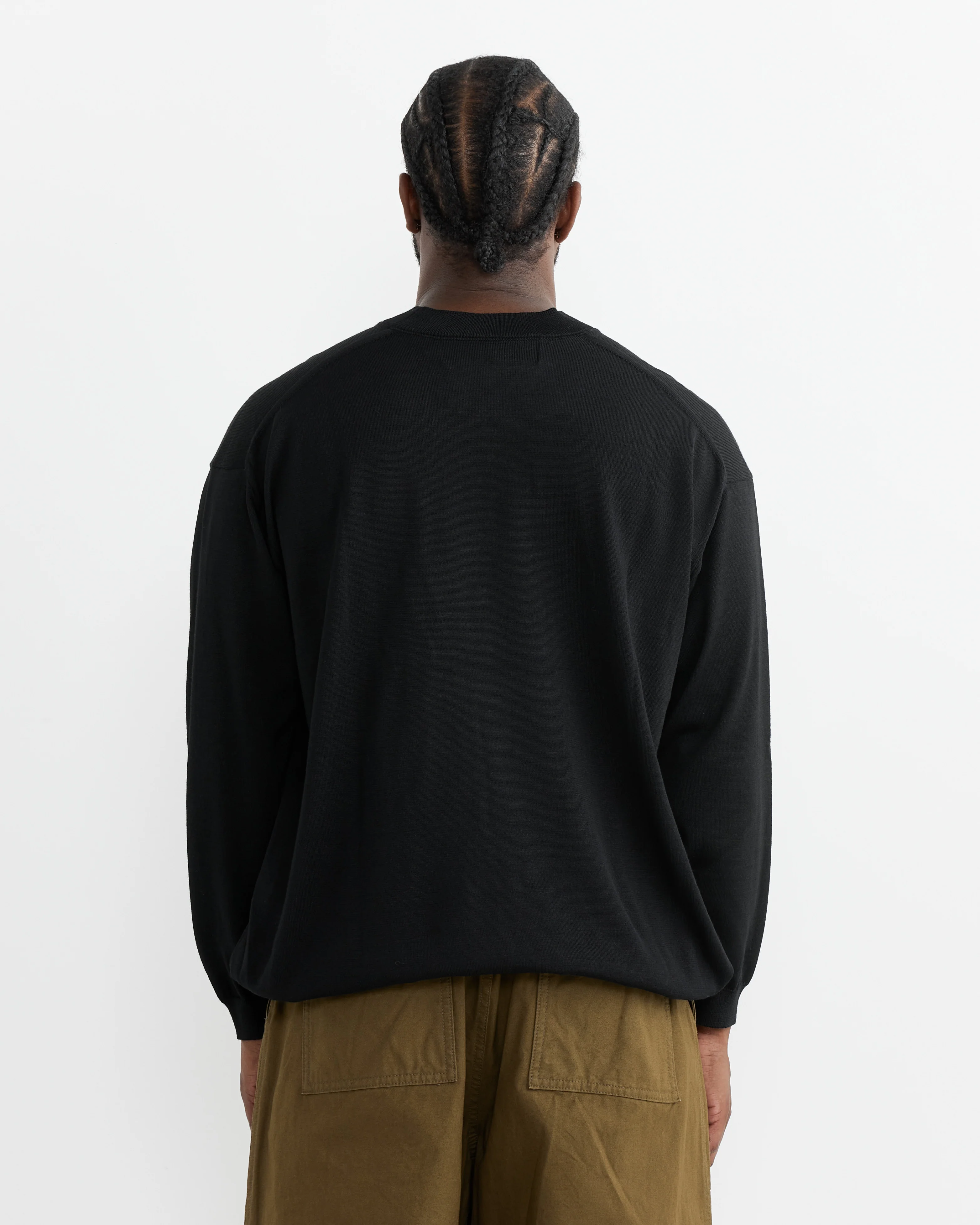 Sweater in Black - Image 4