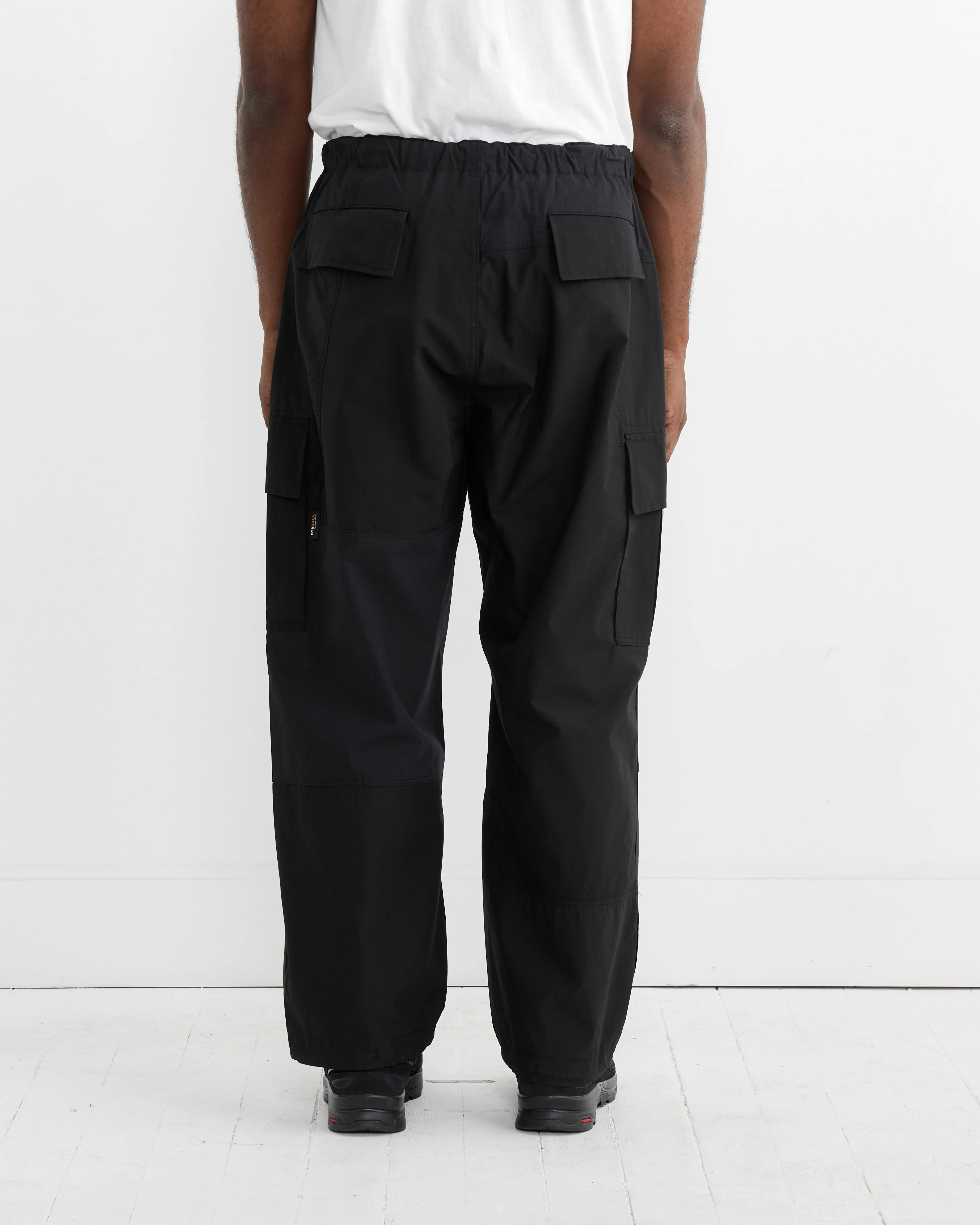 Cargo Pant in Black - Image 4