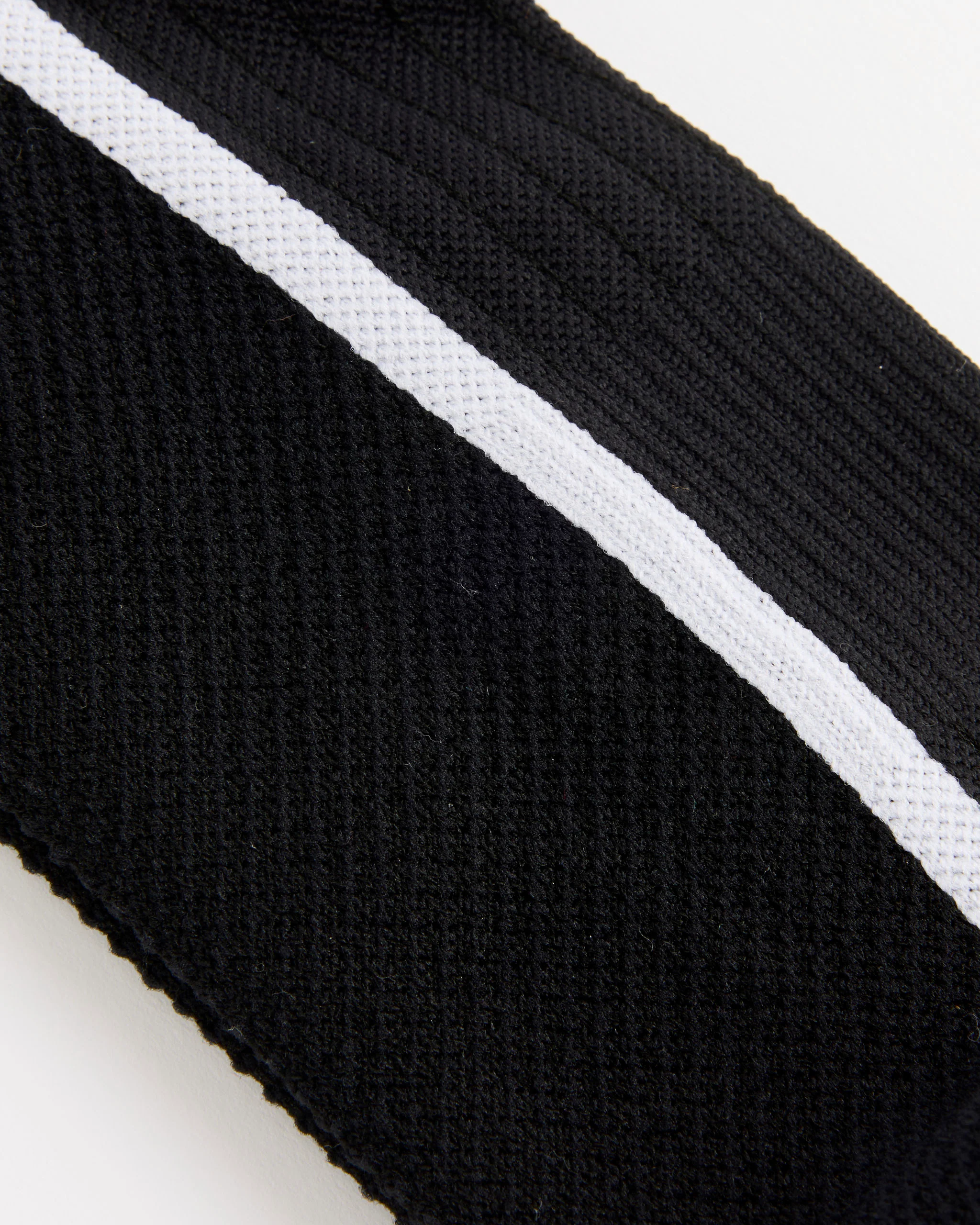 The Running Sock Ankle in Black - Image 2