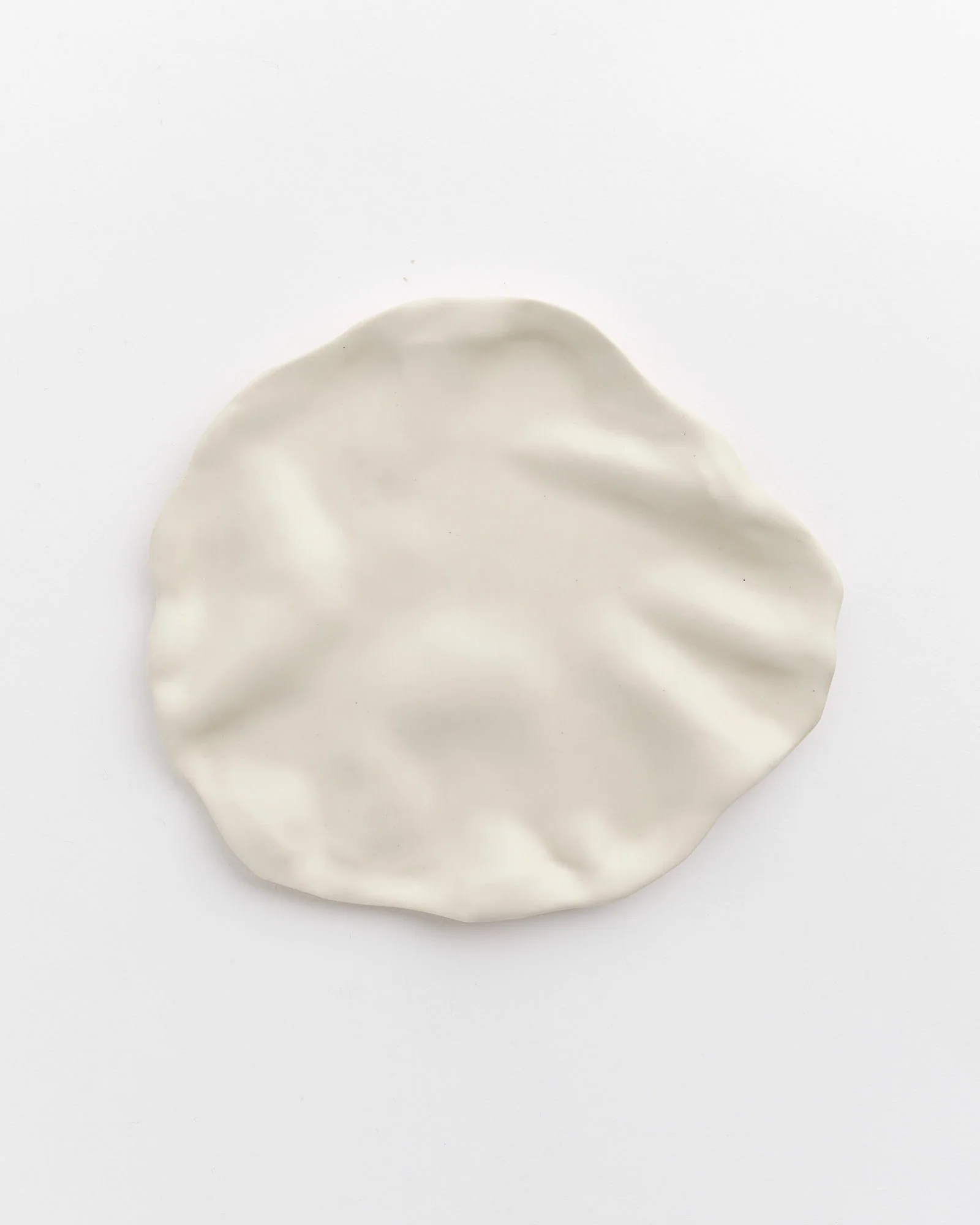 The Perfect Plate To Confound an In-Law in Matte White