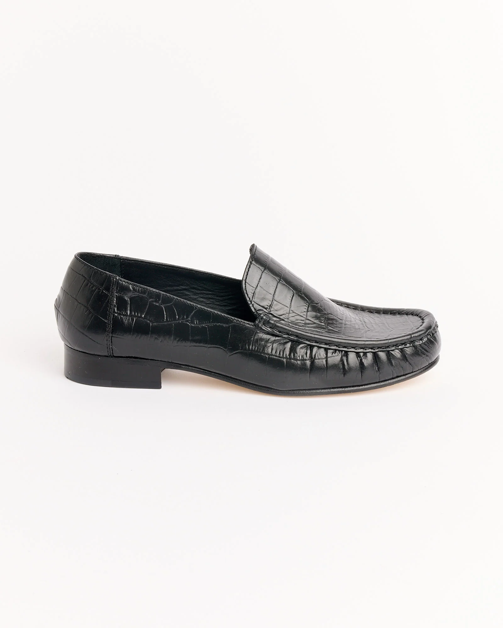 Leather Loafer in Black Croco
