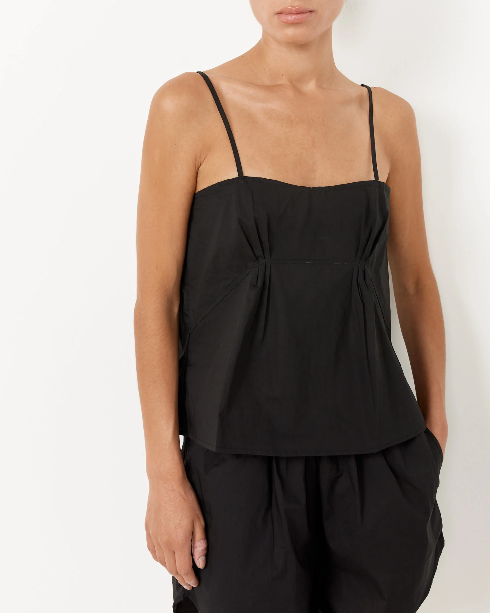 Pleat Set in Black - Image 3