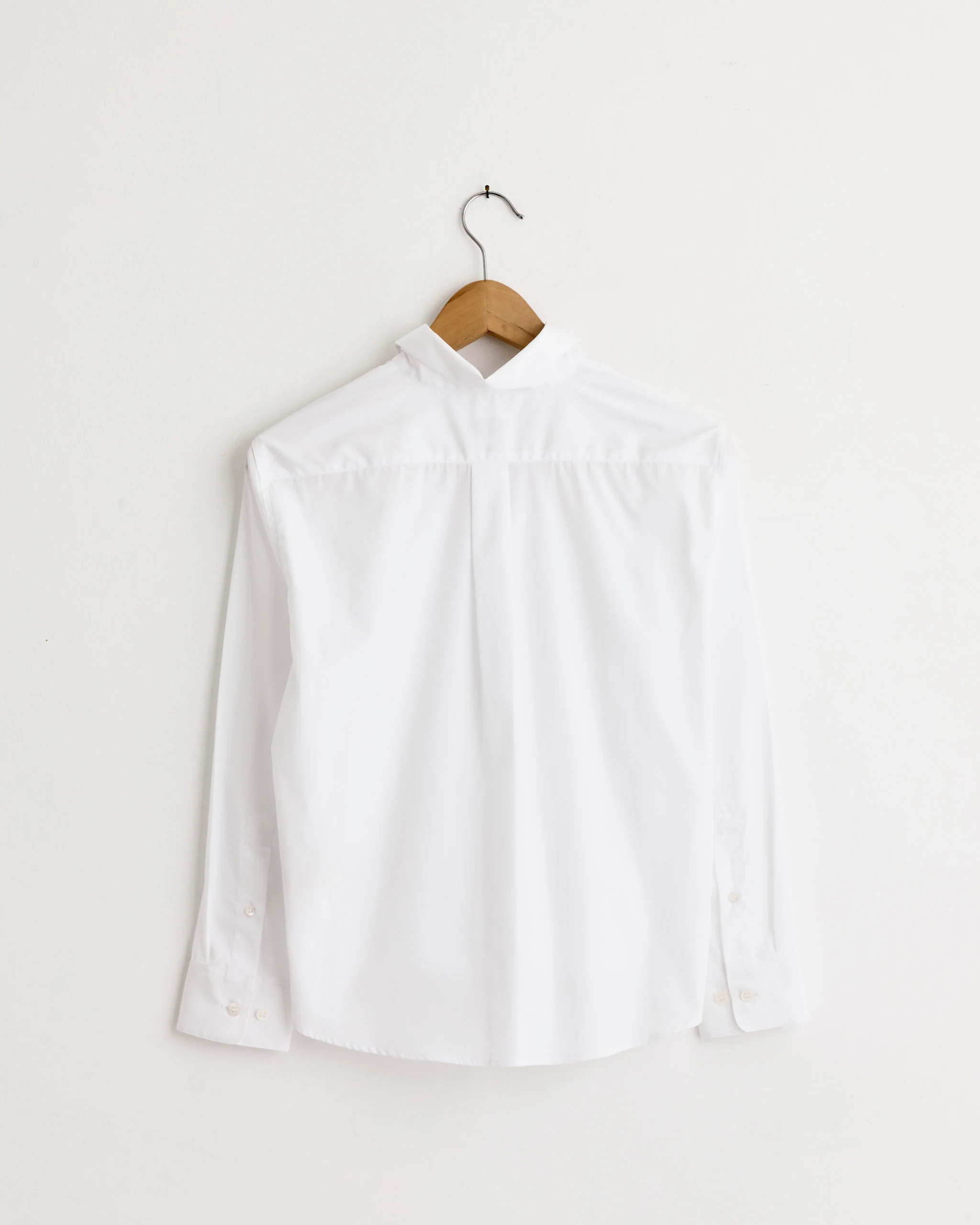 Cropped Shirt in White - Image 3
