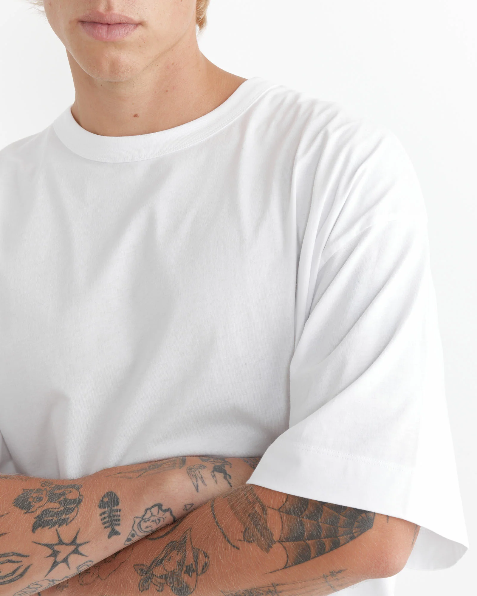 Oversized T-Shirt in White - Image 3