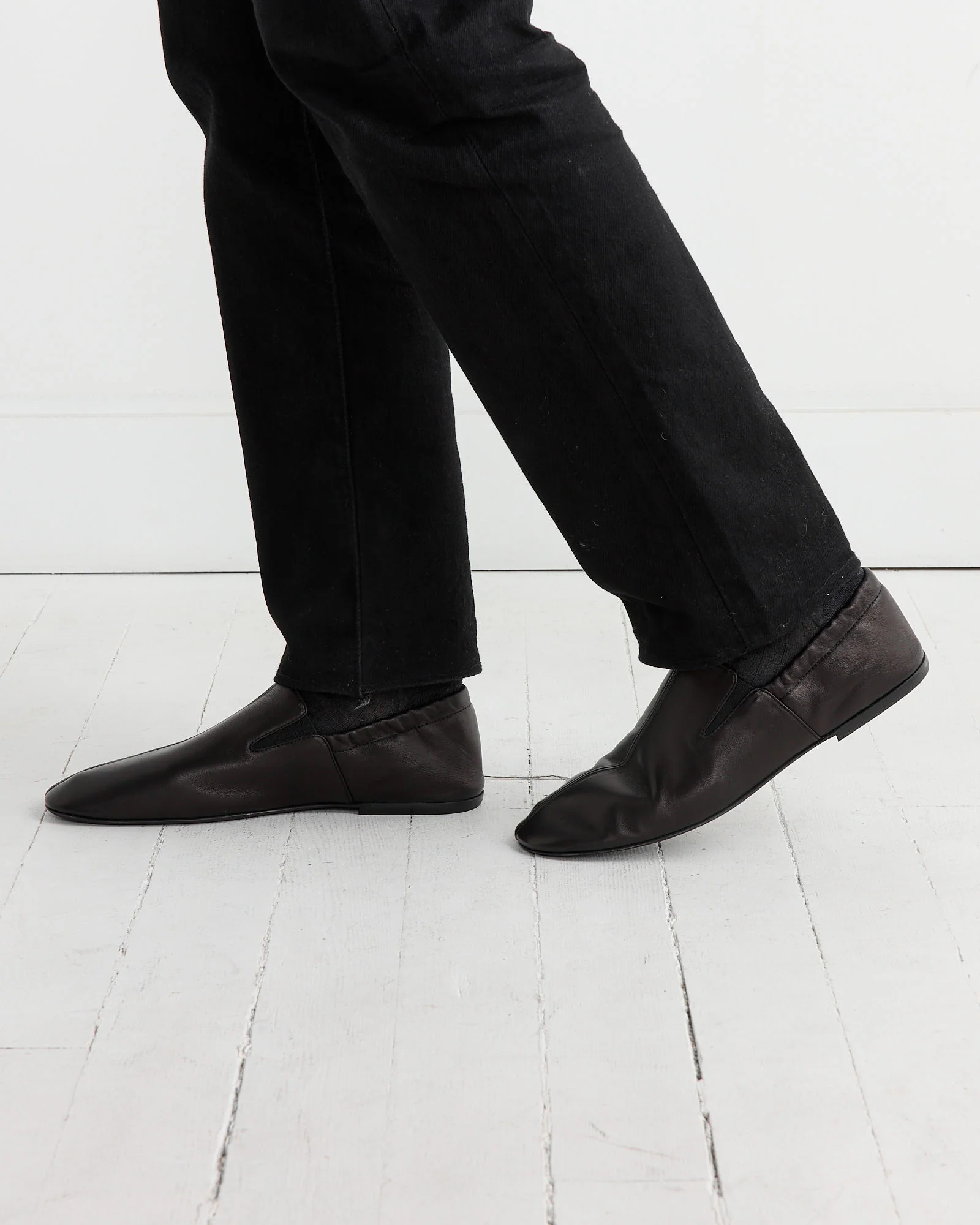 Leather Slippers in Black - Image 4