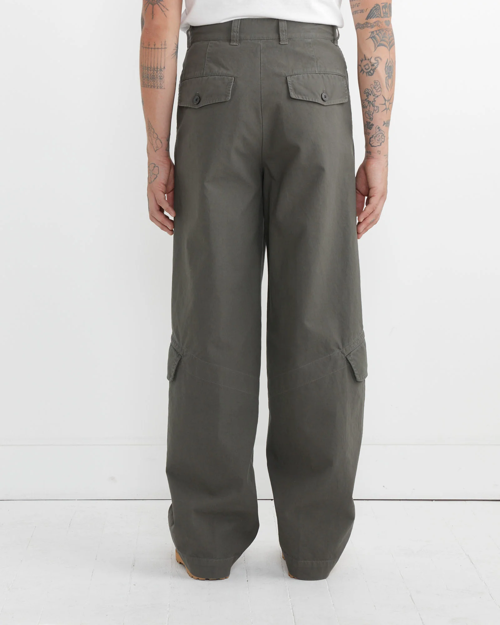Loose Fit Cargo Pant in Grey - Image 4