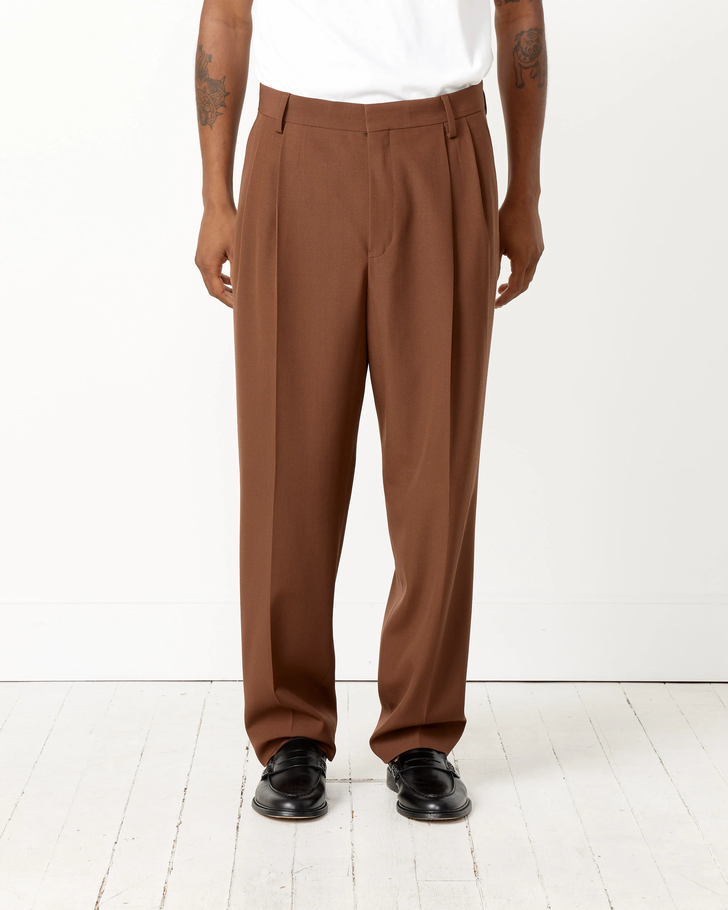 Double-Pleated Suiting Pant