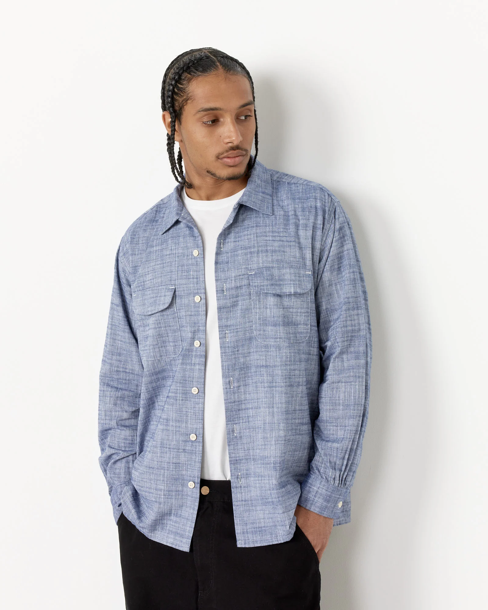 Classic Shirt in Navy - Image 3