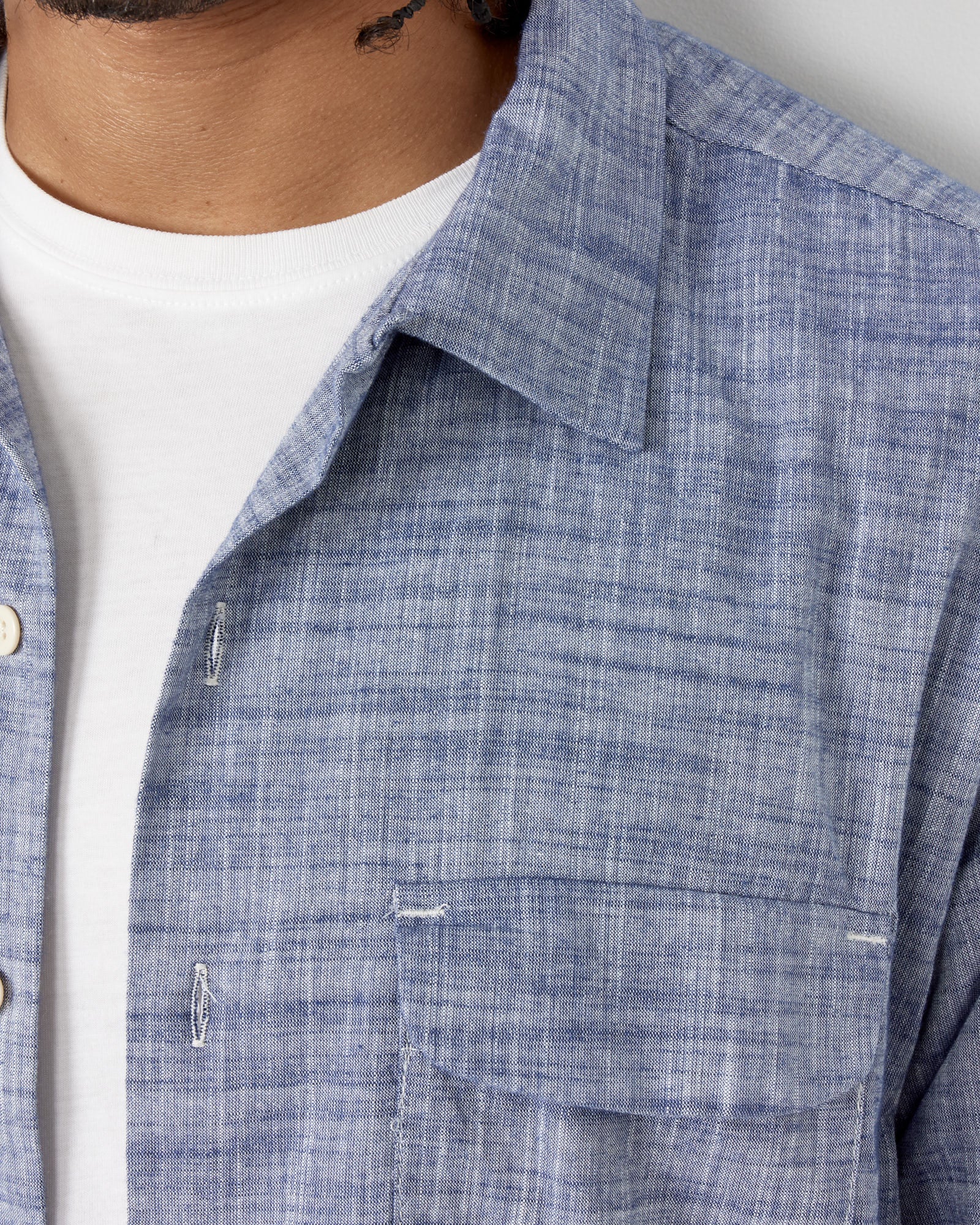 Classic Shirt in Navy - Image 4