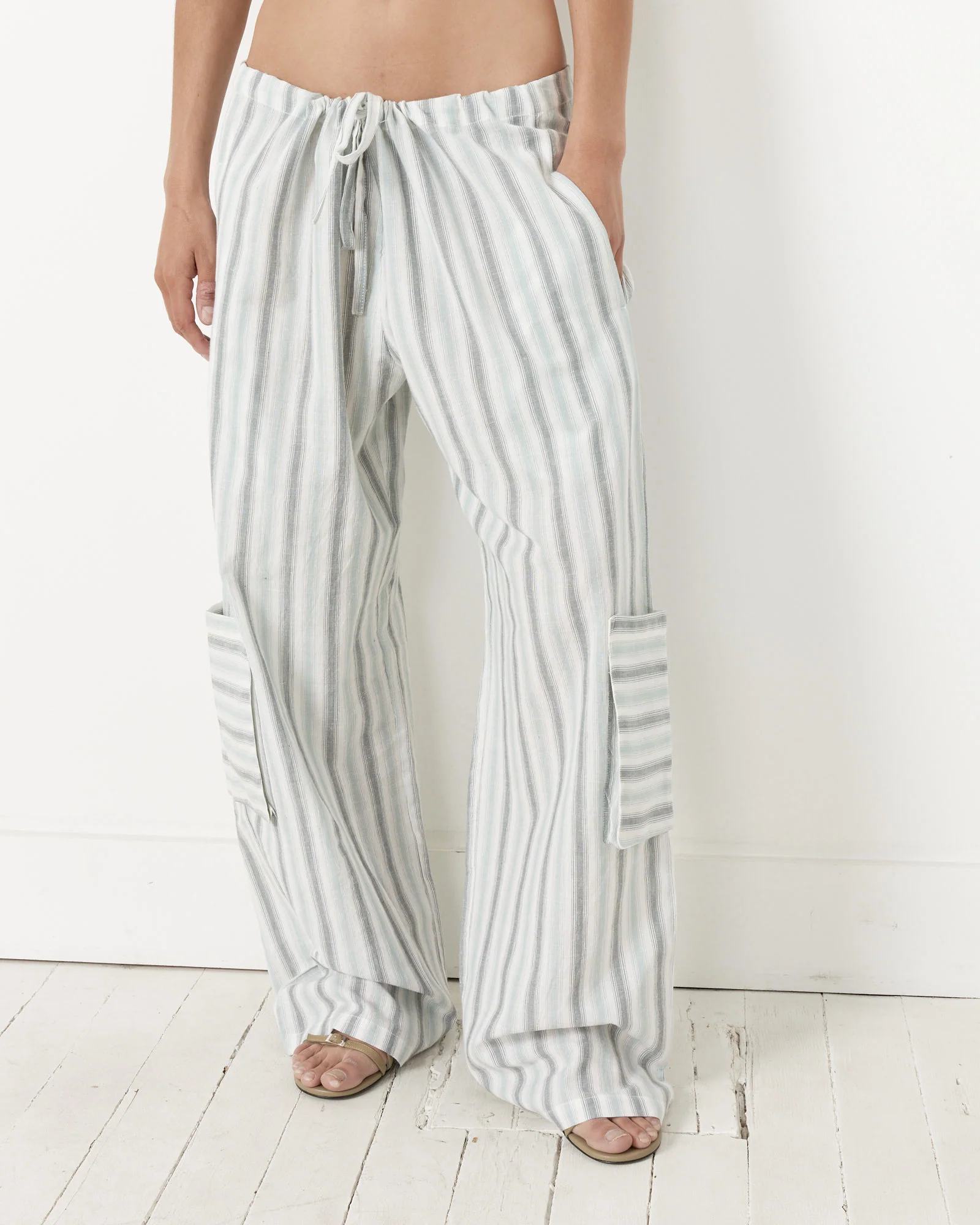Adrien Cargo Pants in Grey - Image 3
