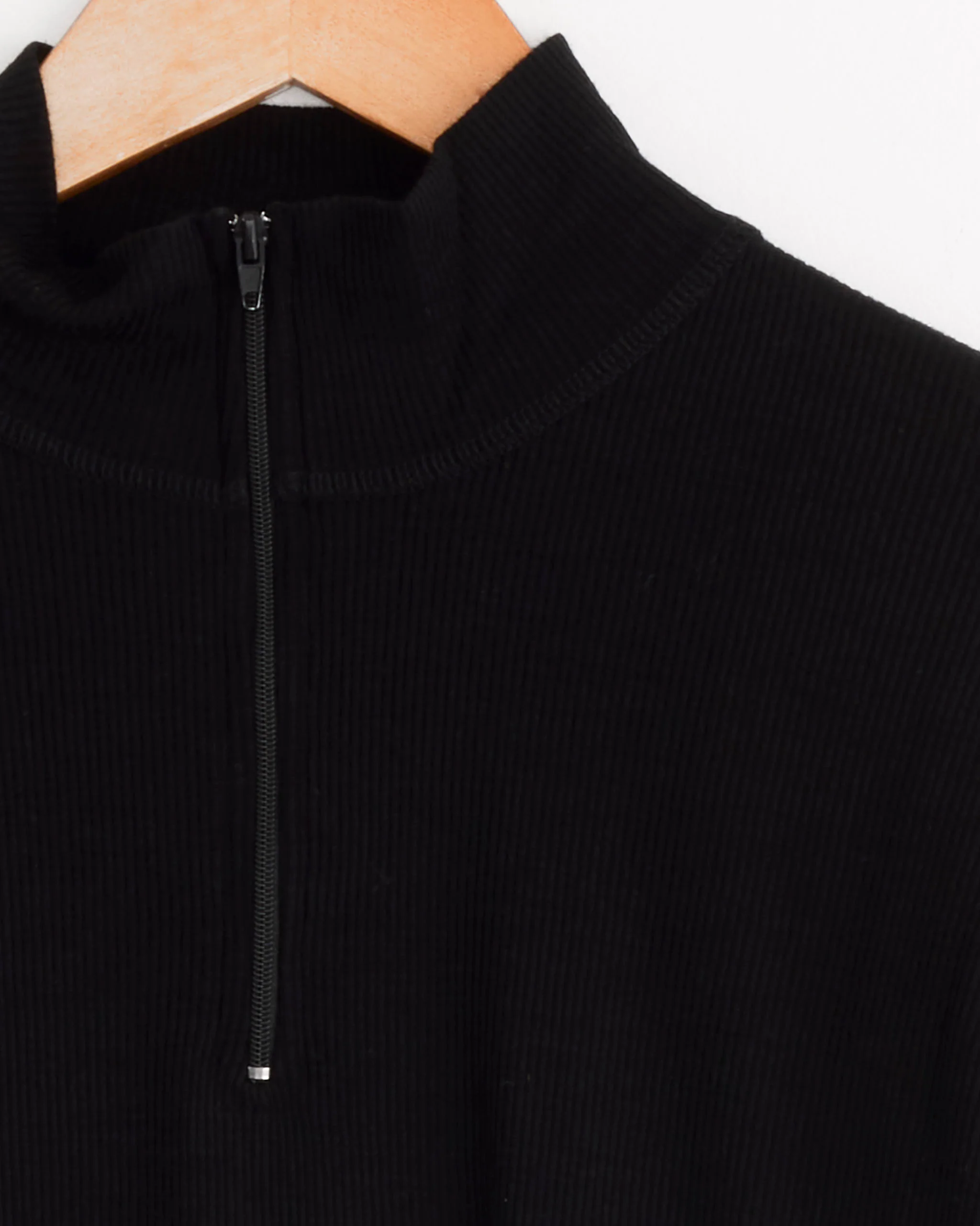 Zipper Pull Over in Black - Image 2