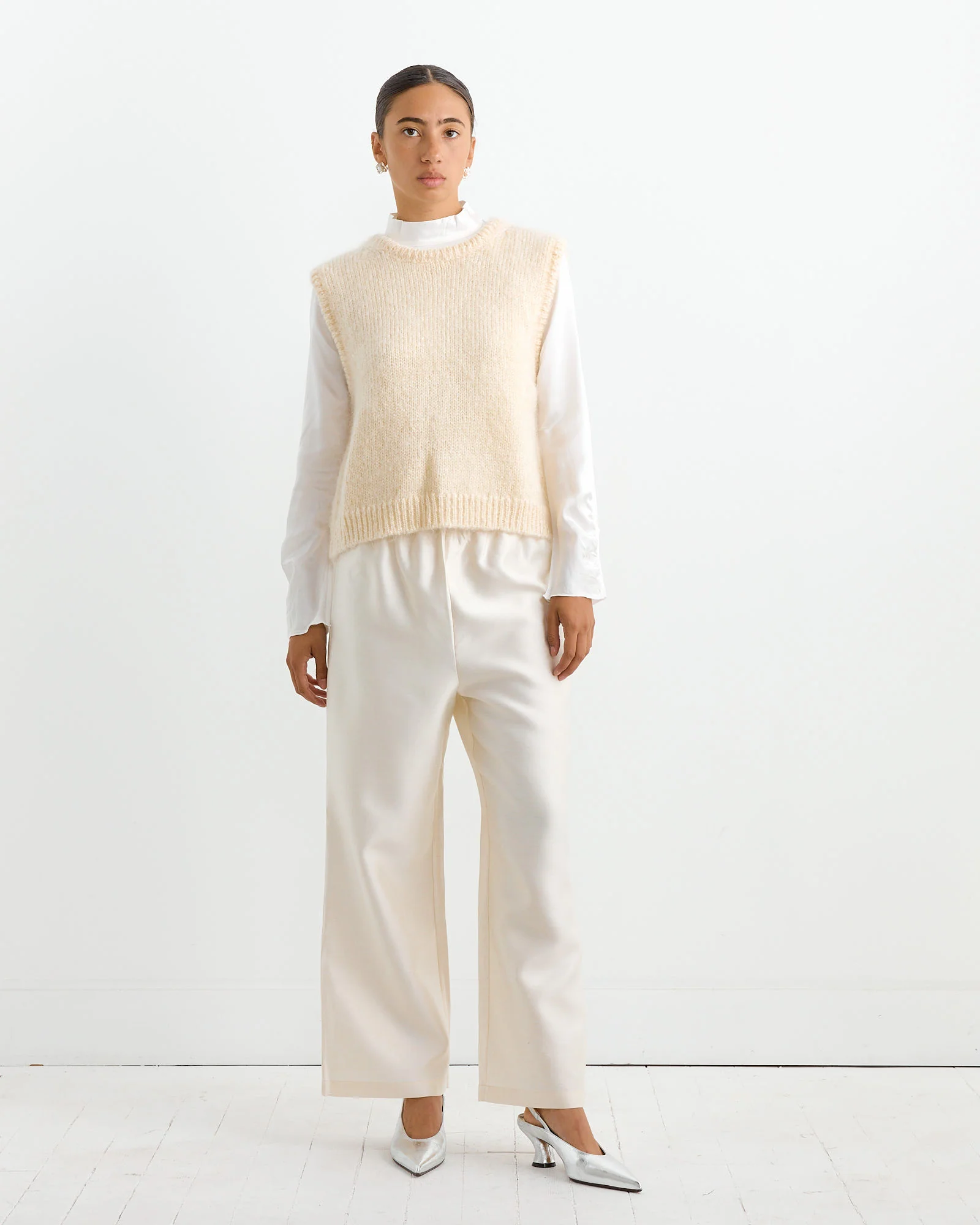 Billy Vest in Ivory - Image 2
