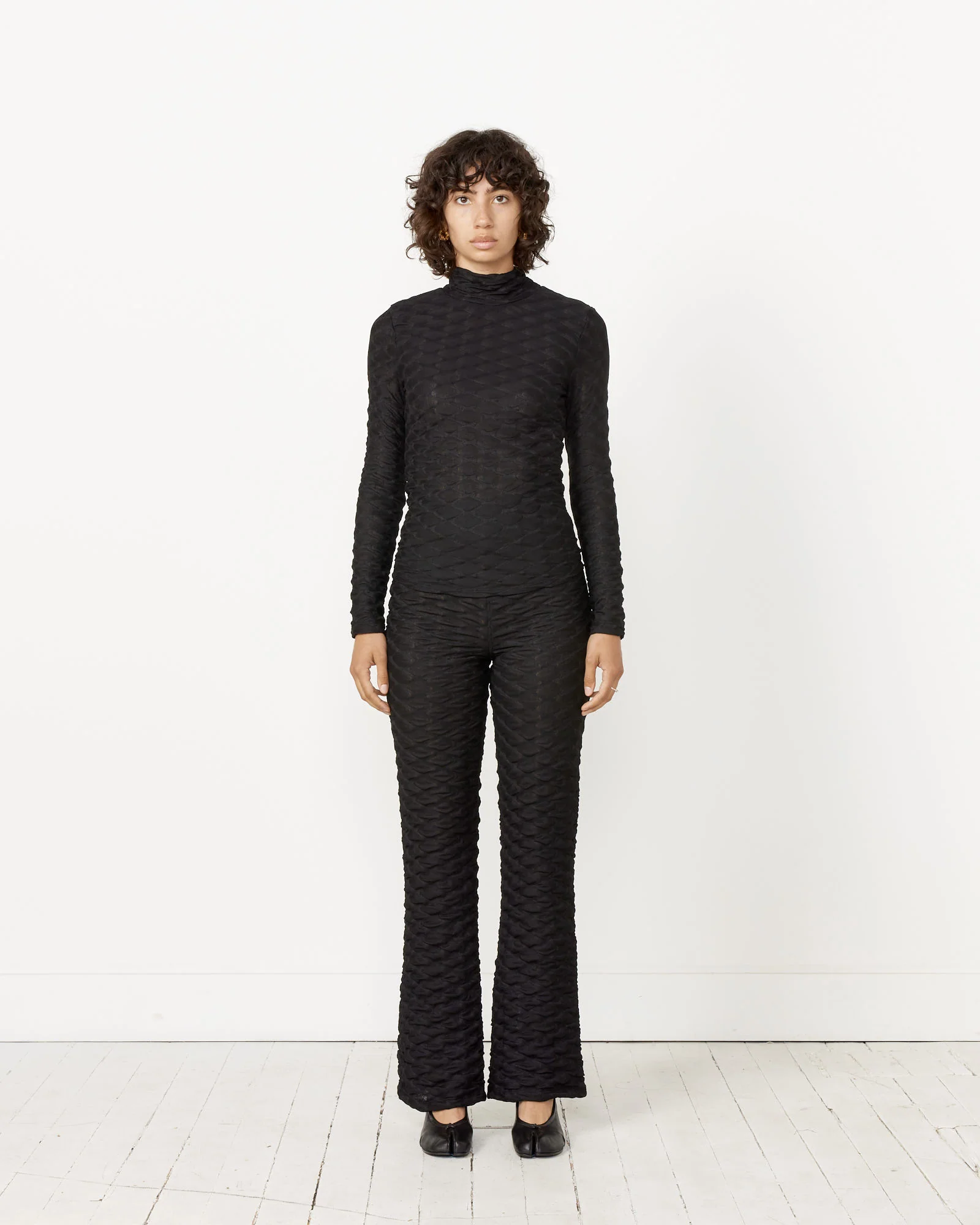 Bubble Wrap Turtleneck in Black - Image 2