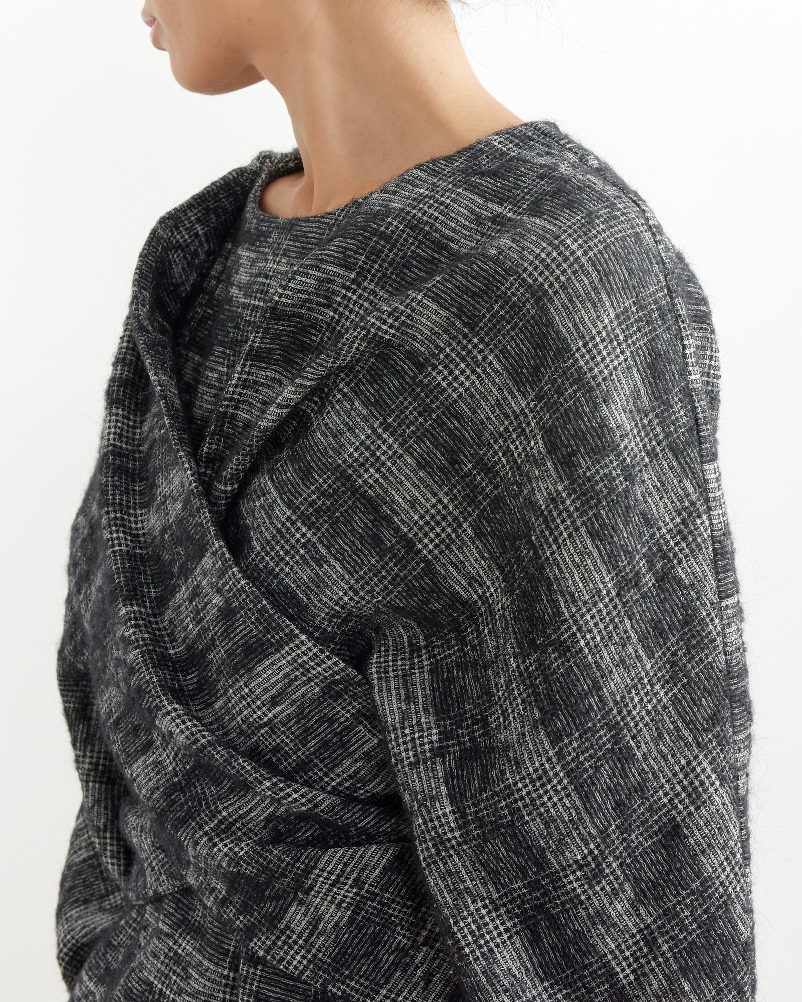 Hazi Blouse in Black/White Checks - Image 4