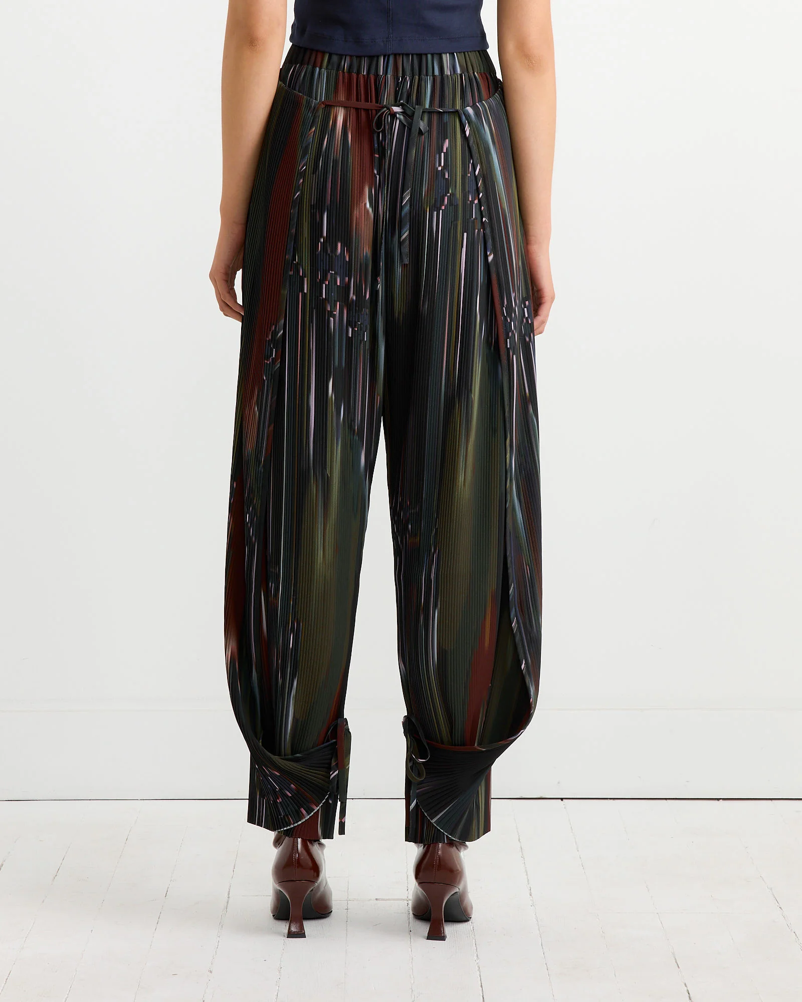 Knight Plisse Pant in Dark Tetris Drips - Image 5