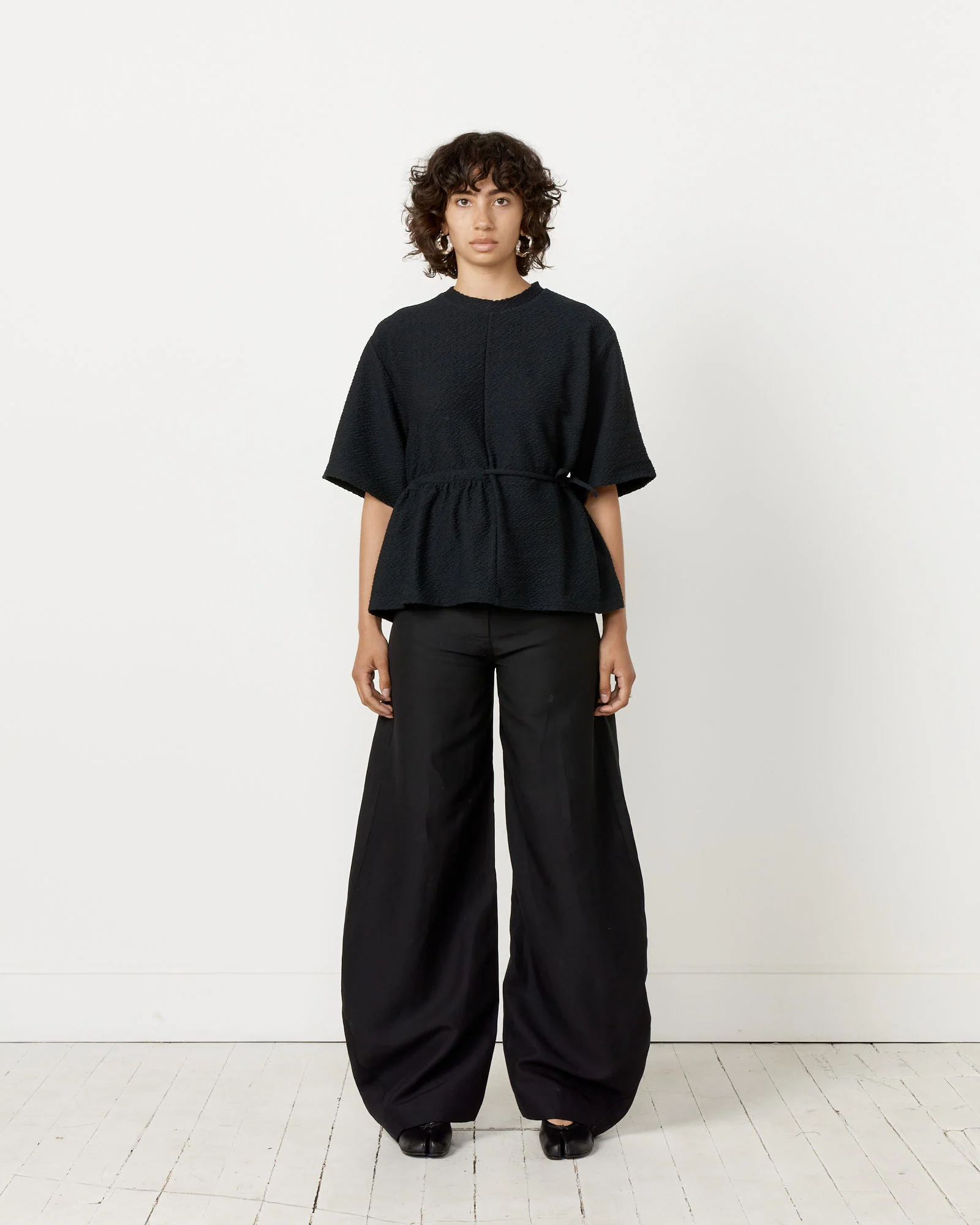 Mismatch T-Shirt in Black - Image 2