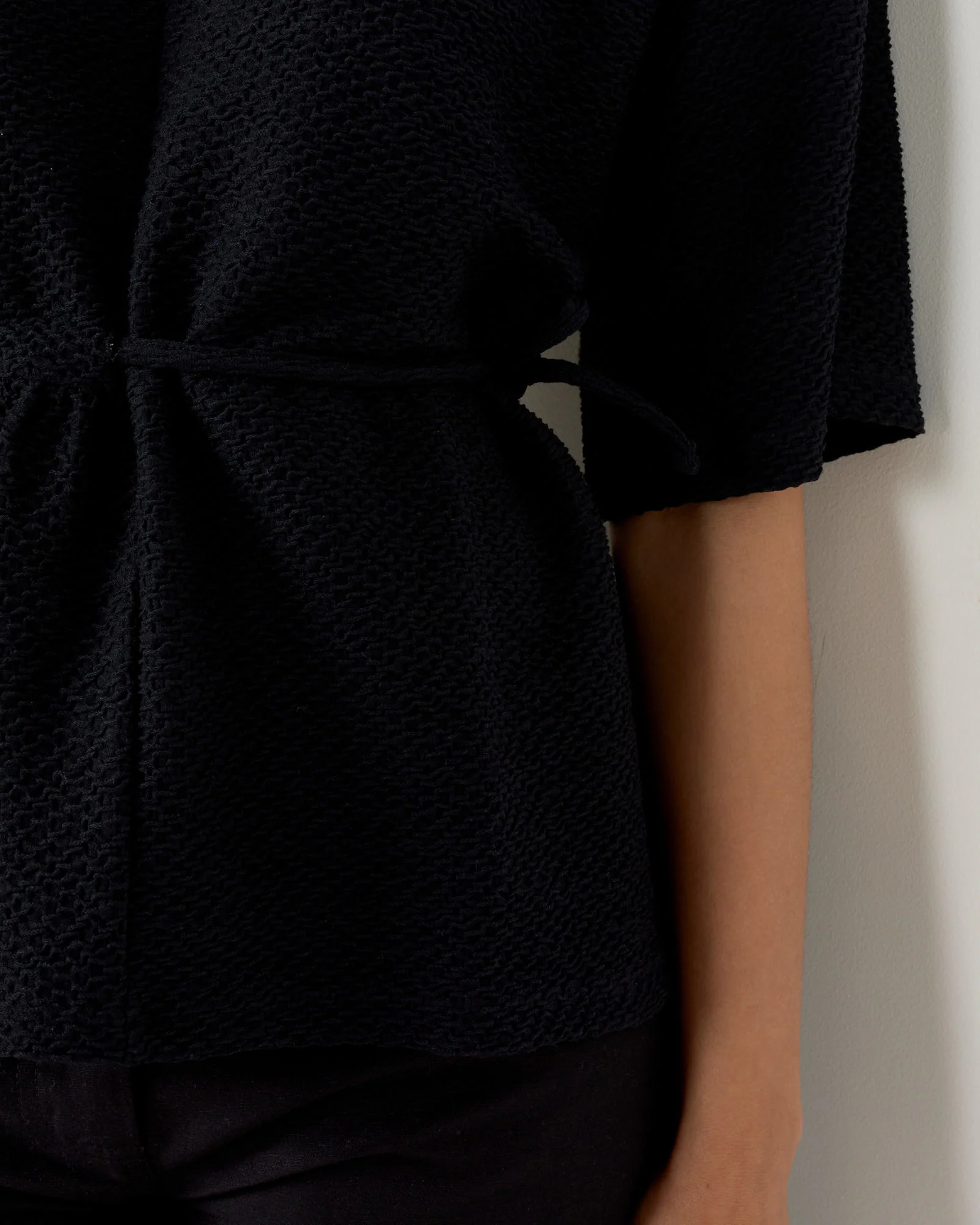 Mismatch T-Shirt in Black - Image 5