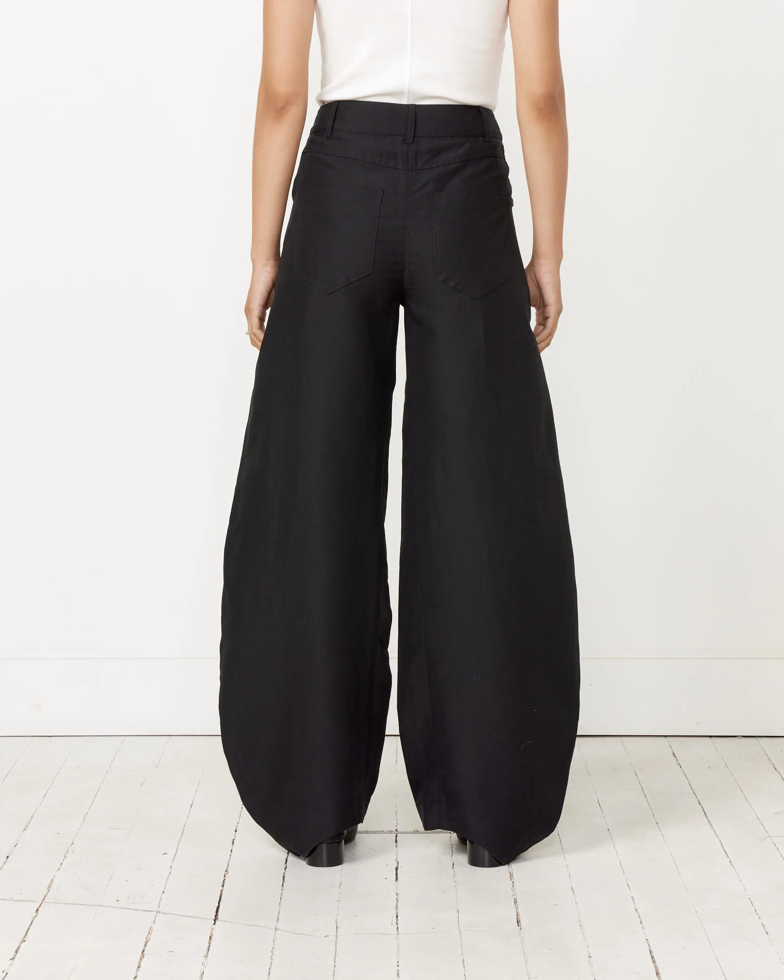 Pipette Pant in Black - Image 4