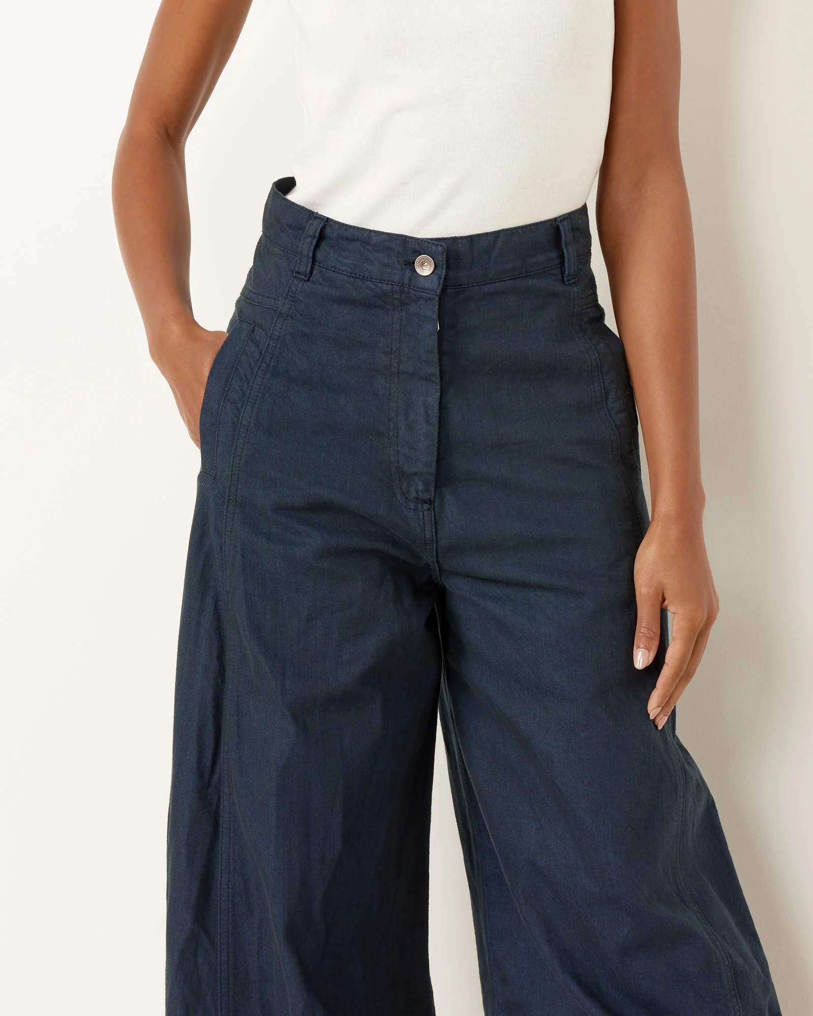 Post Denim Pant in Navy/Blue - Image 5