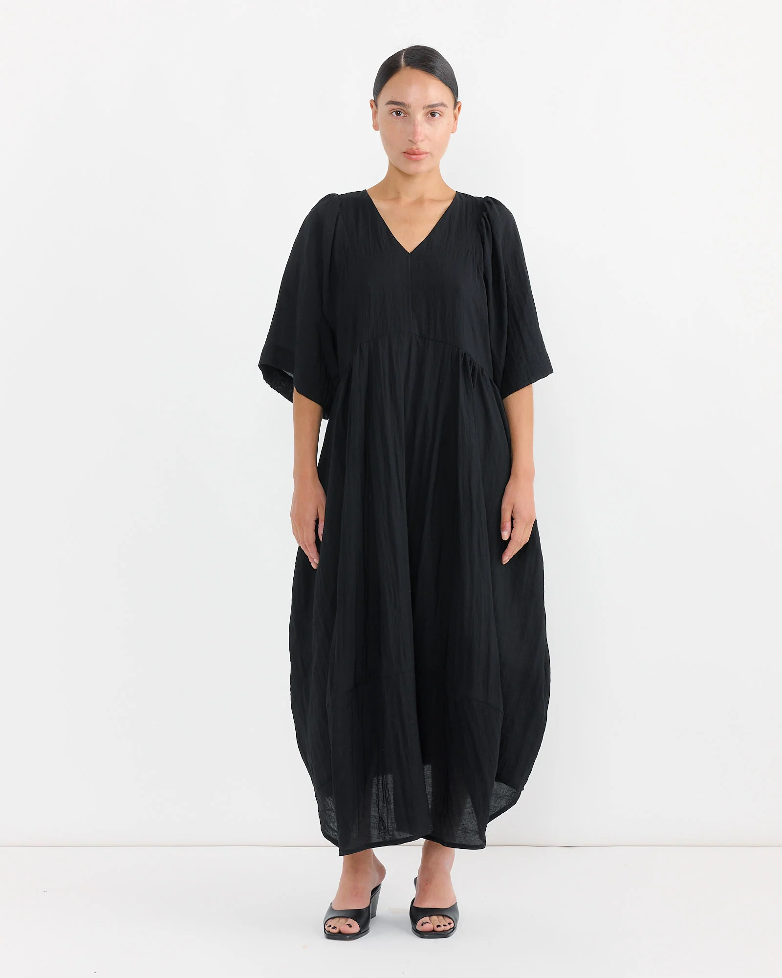 Pump Dress in Black