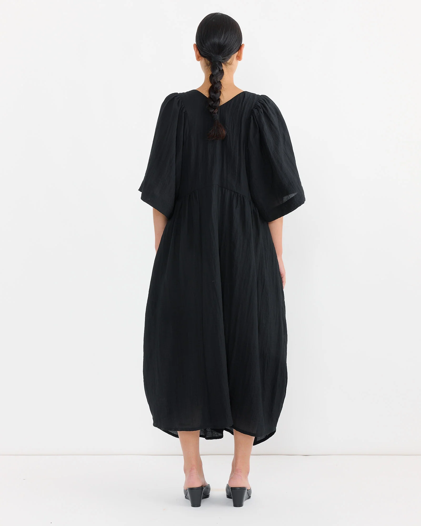 Pump Dress in Black - Image 2