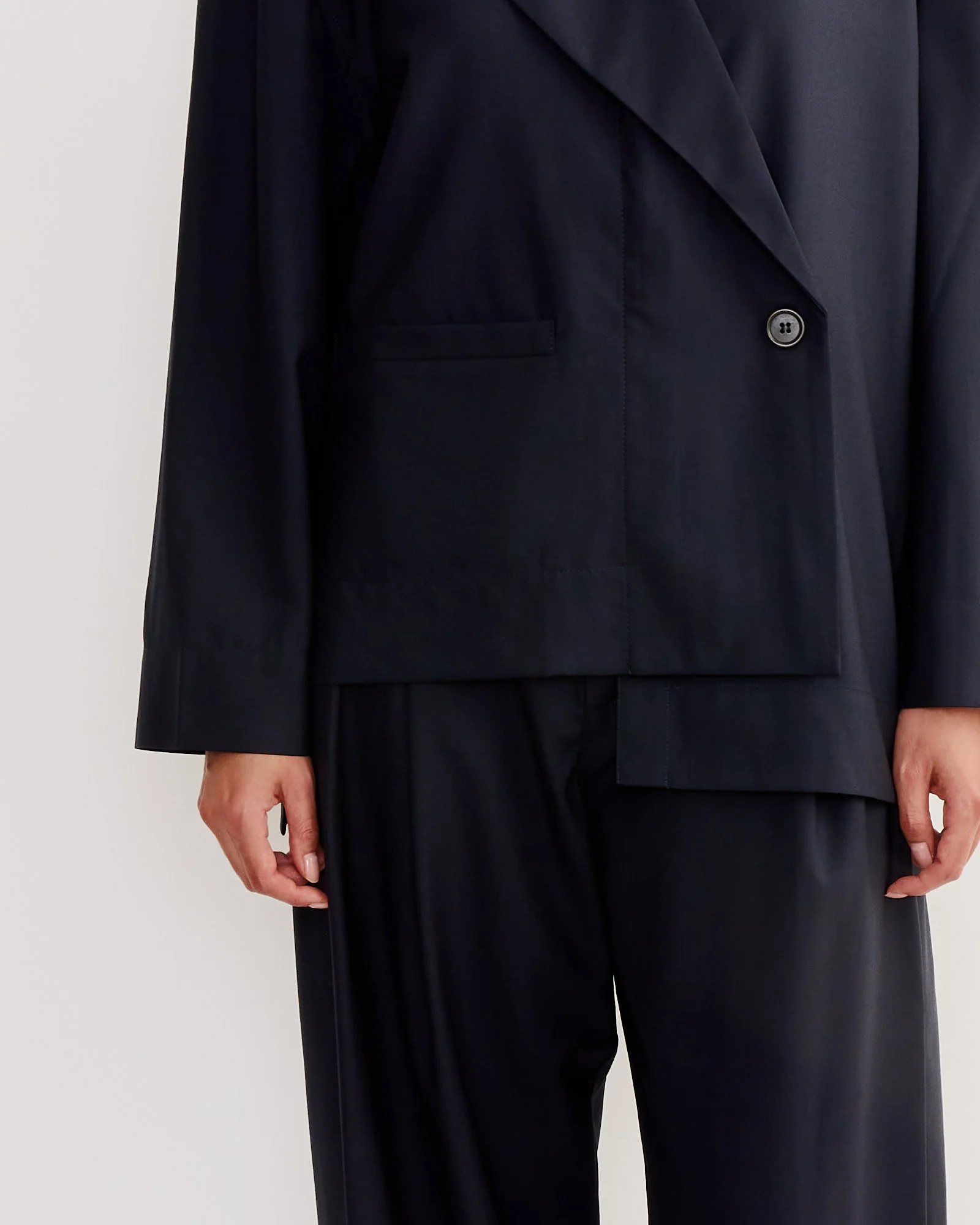 S Jacket in Tropical Navy - Image 4