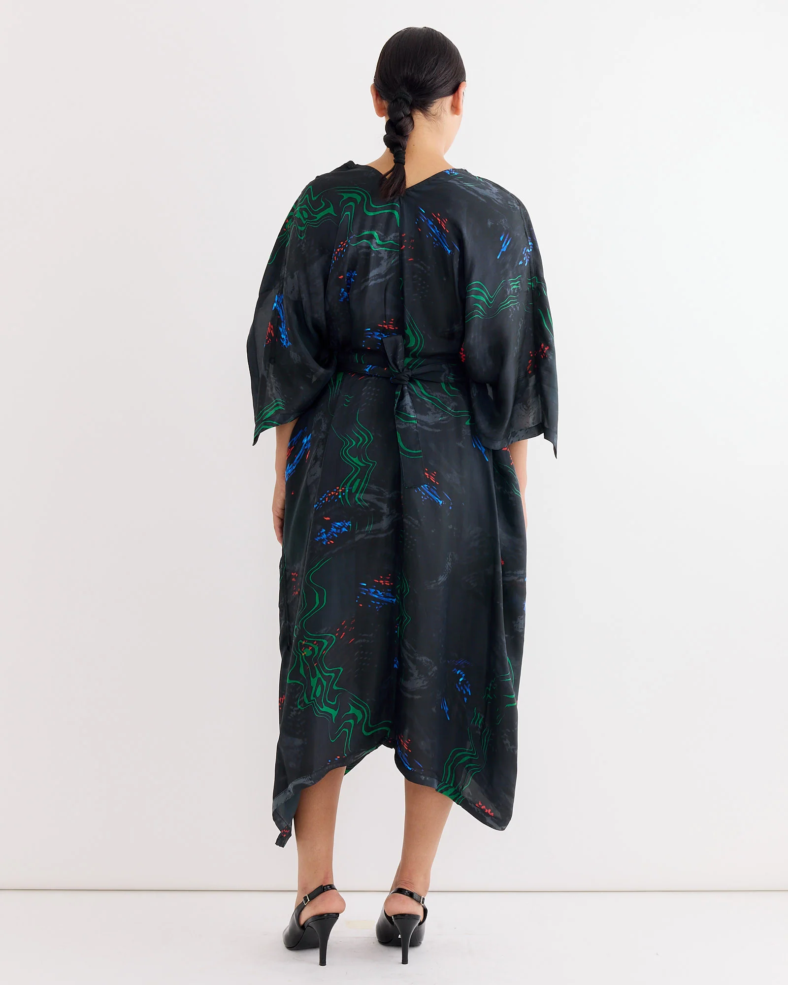 Uncut Kaftan in Dark Fireworks - Image 3